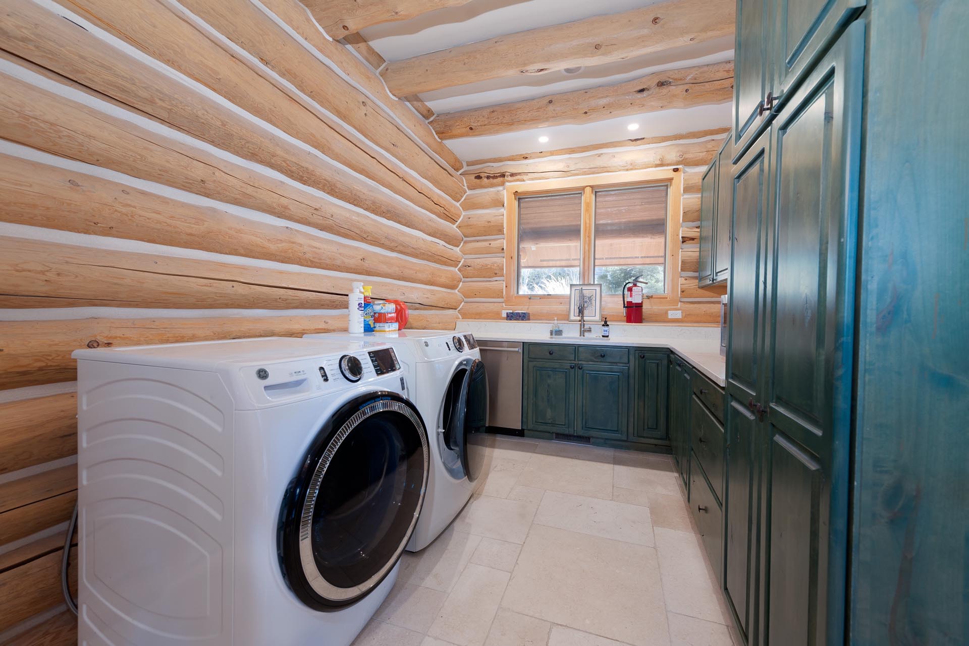 Laundry Room (Main Floor)