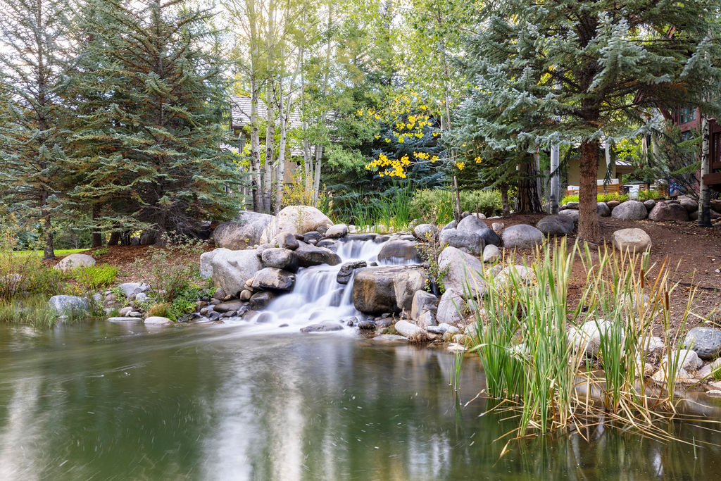 New Listing! Premier Arrowhead Cabin | Private Pond | Fire Pit + Pool Table | Photo 11