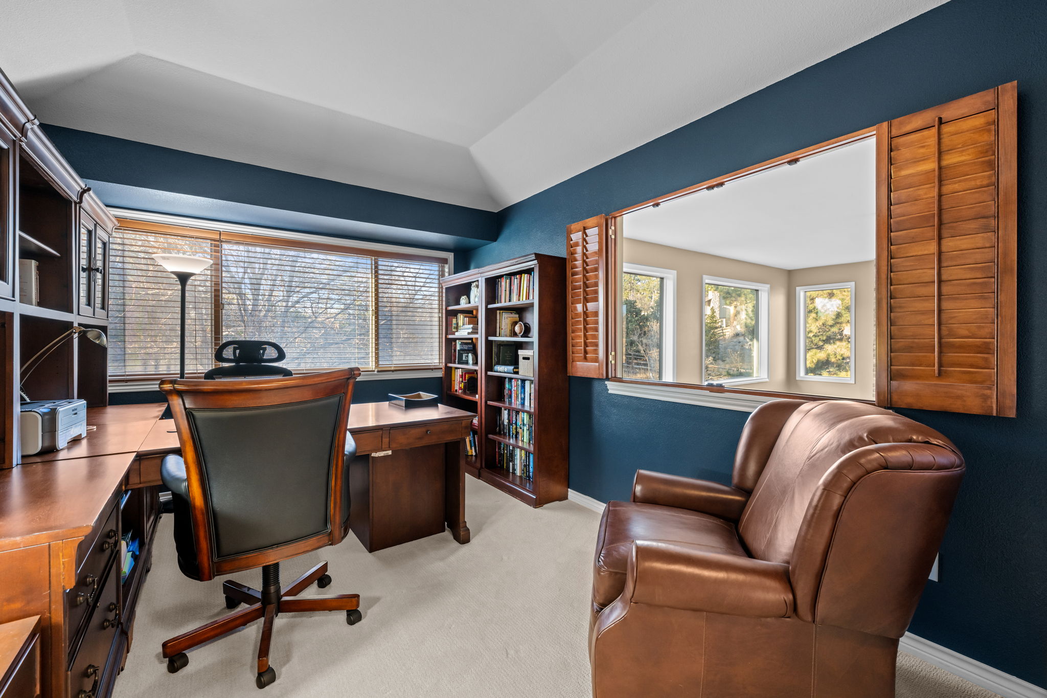 Office - ideal for remote workers