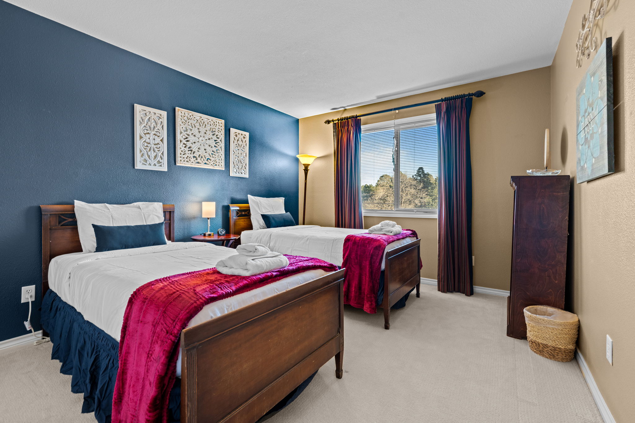 Two twin beds - perfect for kids!