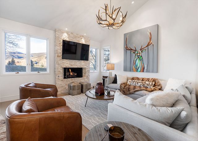 New Listing! Arrowhead 10th Fairway Golf & Ski Condo | Walk to Lift