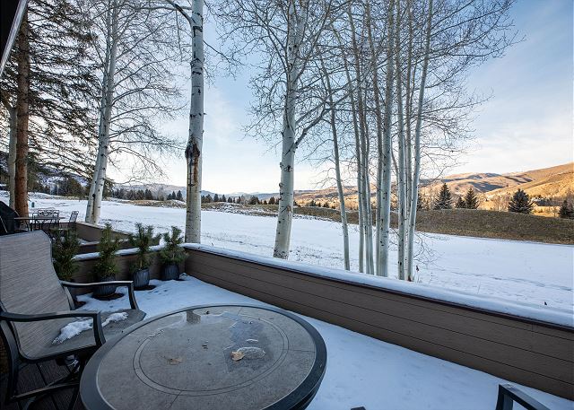 New Listing! Arrowhead 10th Fairway Golf & Ski Condo | Walk to Lift 2