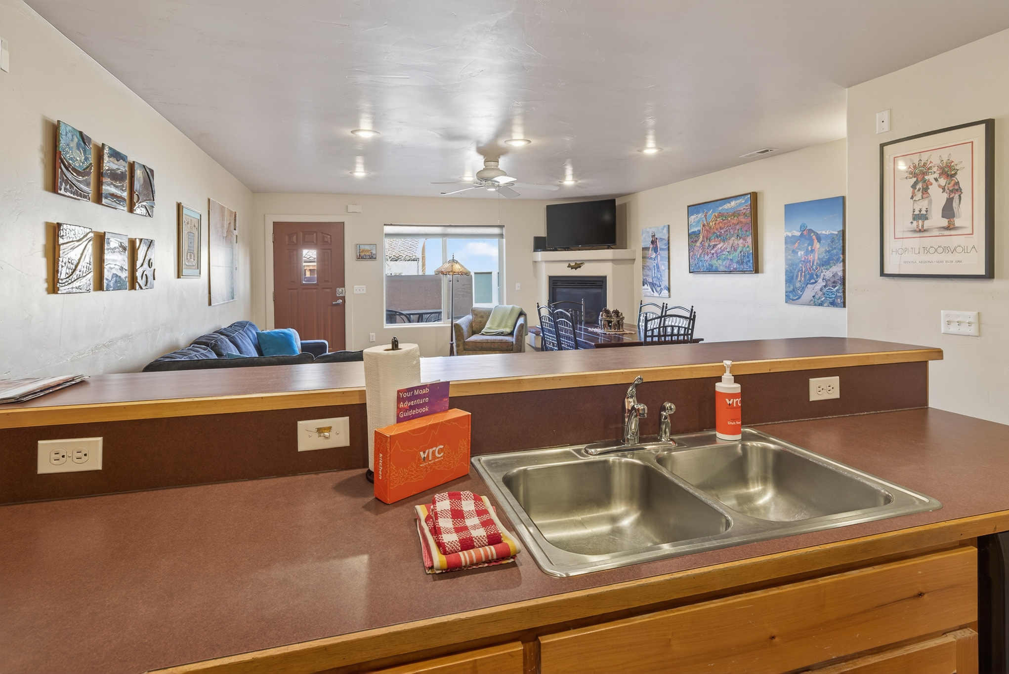 New Listing! The Silver Lizard | A Moab Retreat! | Views | Photo 12