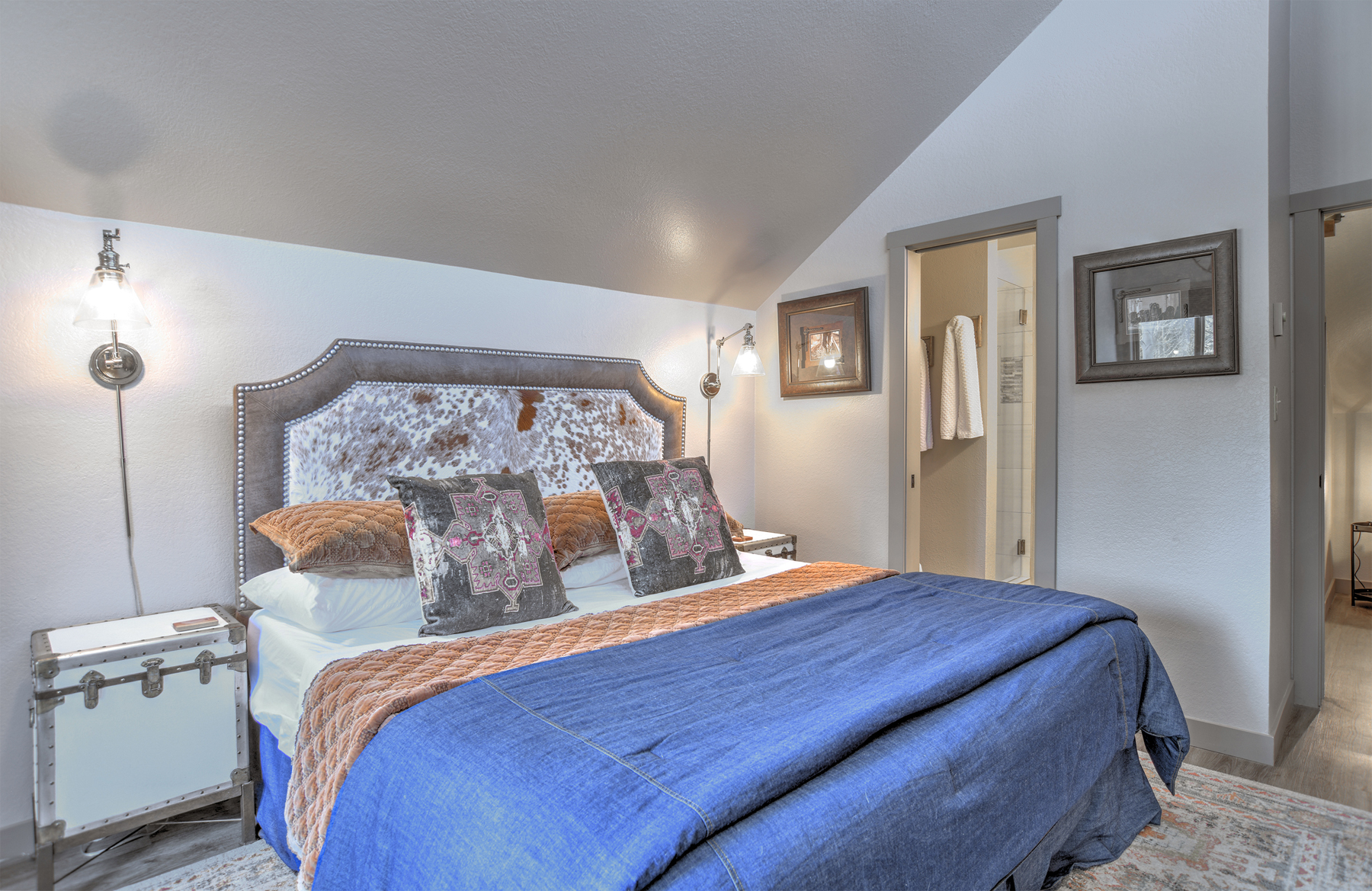 Your private retreat—king bed, soft linens, and a Smart TV for laid-back evenings.
