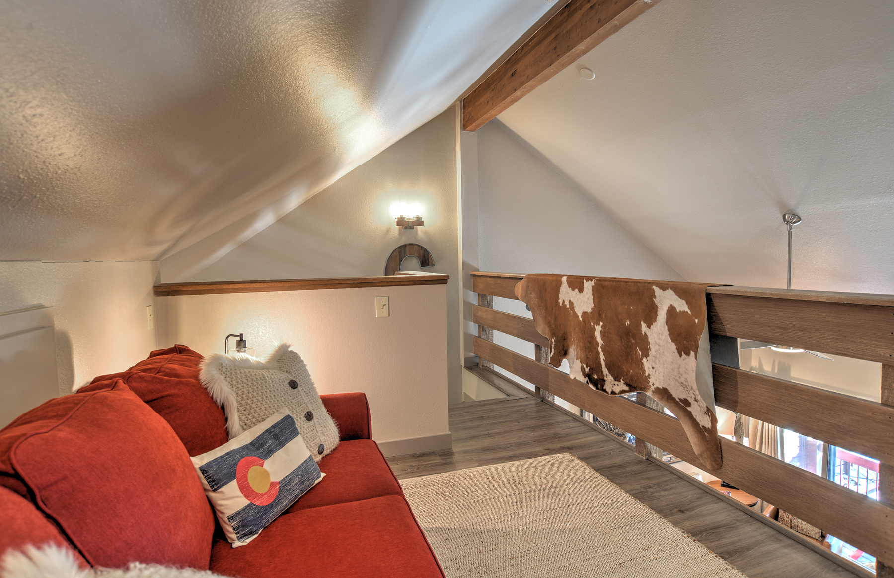 Loft area with pull-out sofa