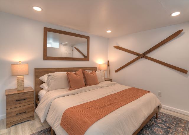 Brand New Fully Remodeled Cabin - 10 Minutes to DGO - AC/EV Charger 6