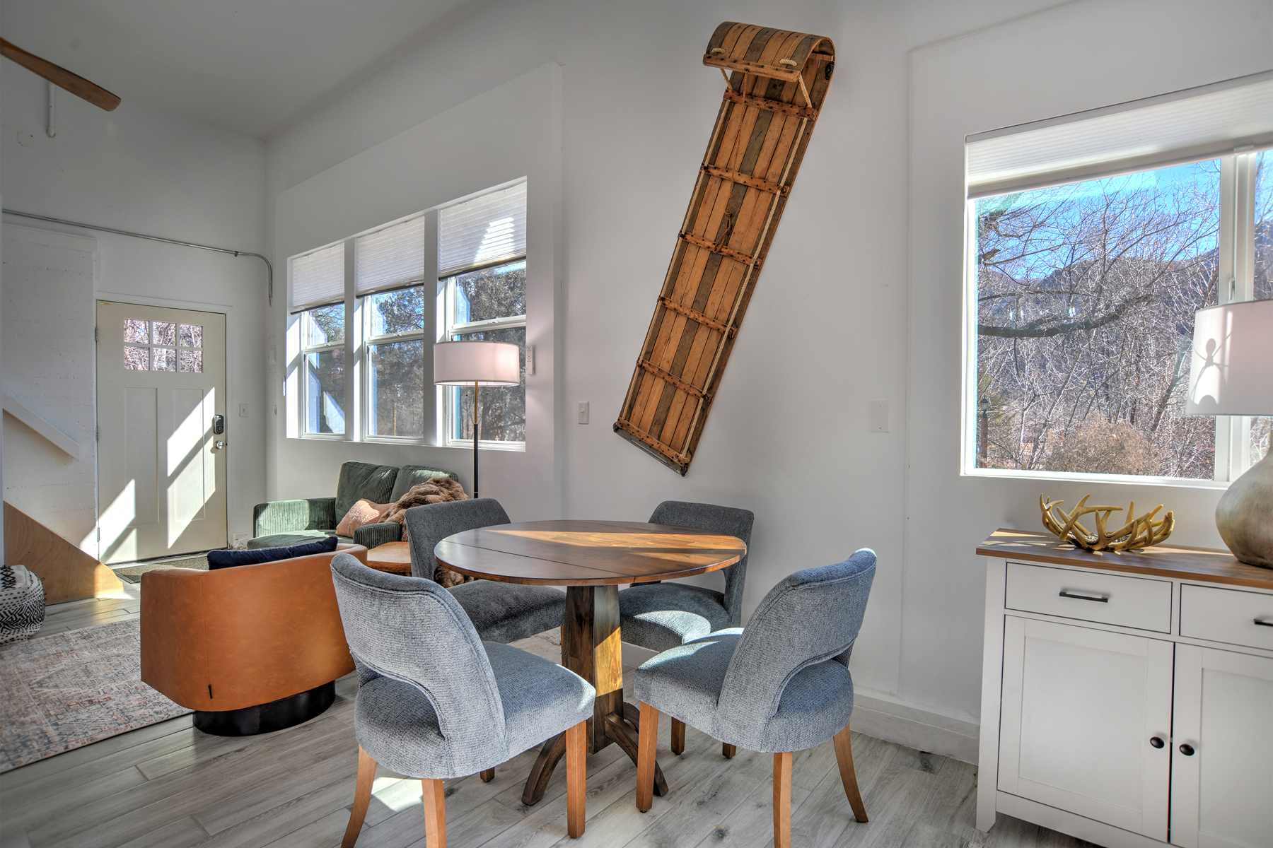 Brand New Fully Remodeled Cabin - 10 Minutes to DGO - AC/EV Charger | Photo 2