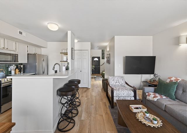 New Listing! Red Rock Retreat | Hot Tub & Fire Pit | Kings in Every Room 10