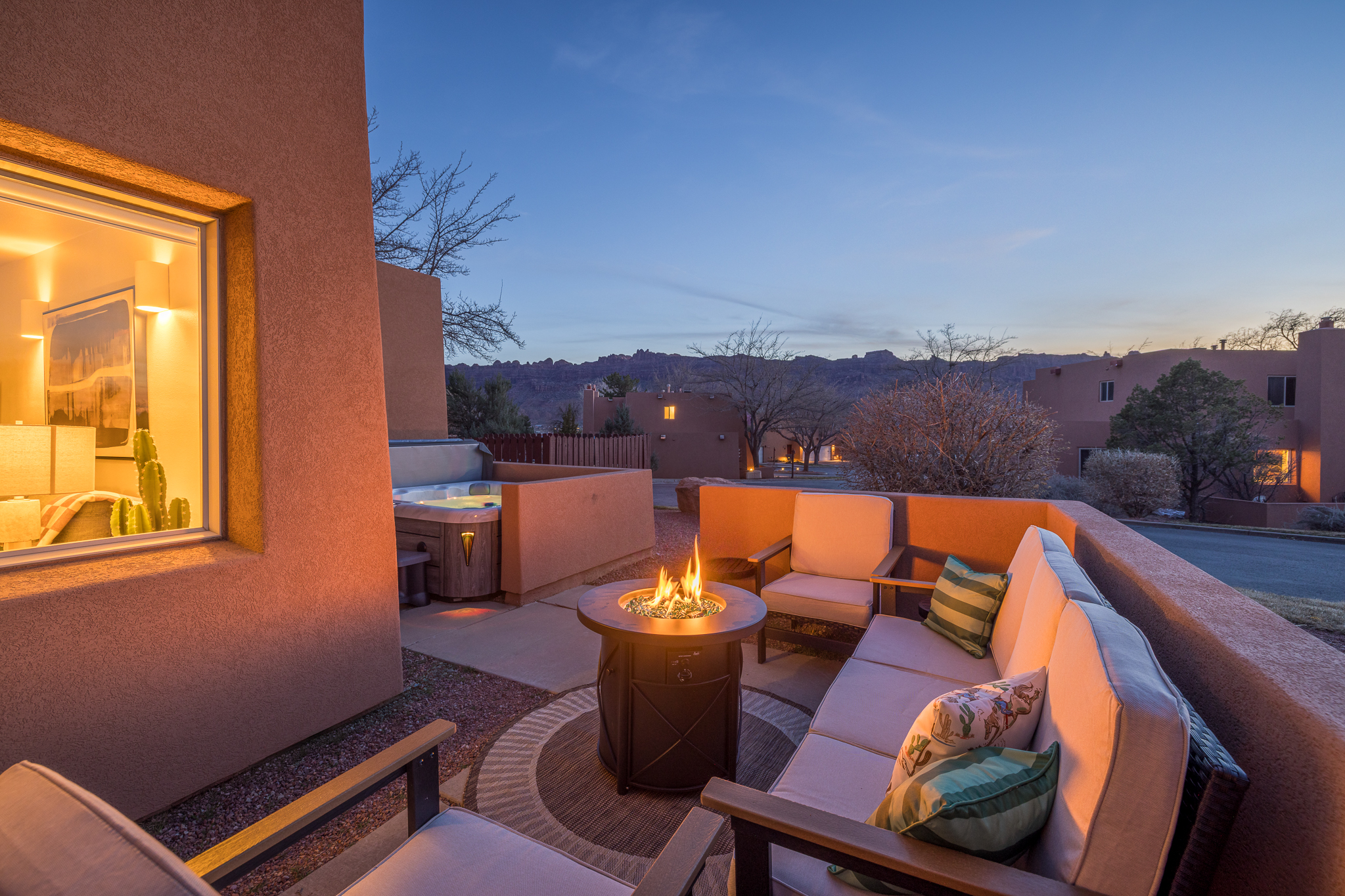 New Listing! Red Rock Retreat | Hot Tub & Fire Pit | Kings in Every Room | Photo 1