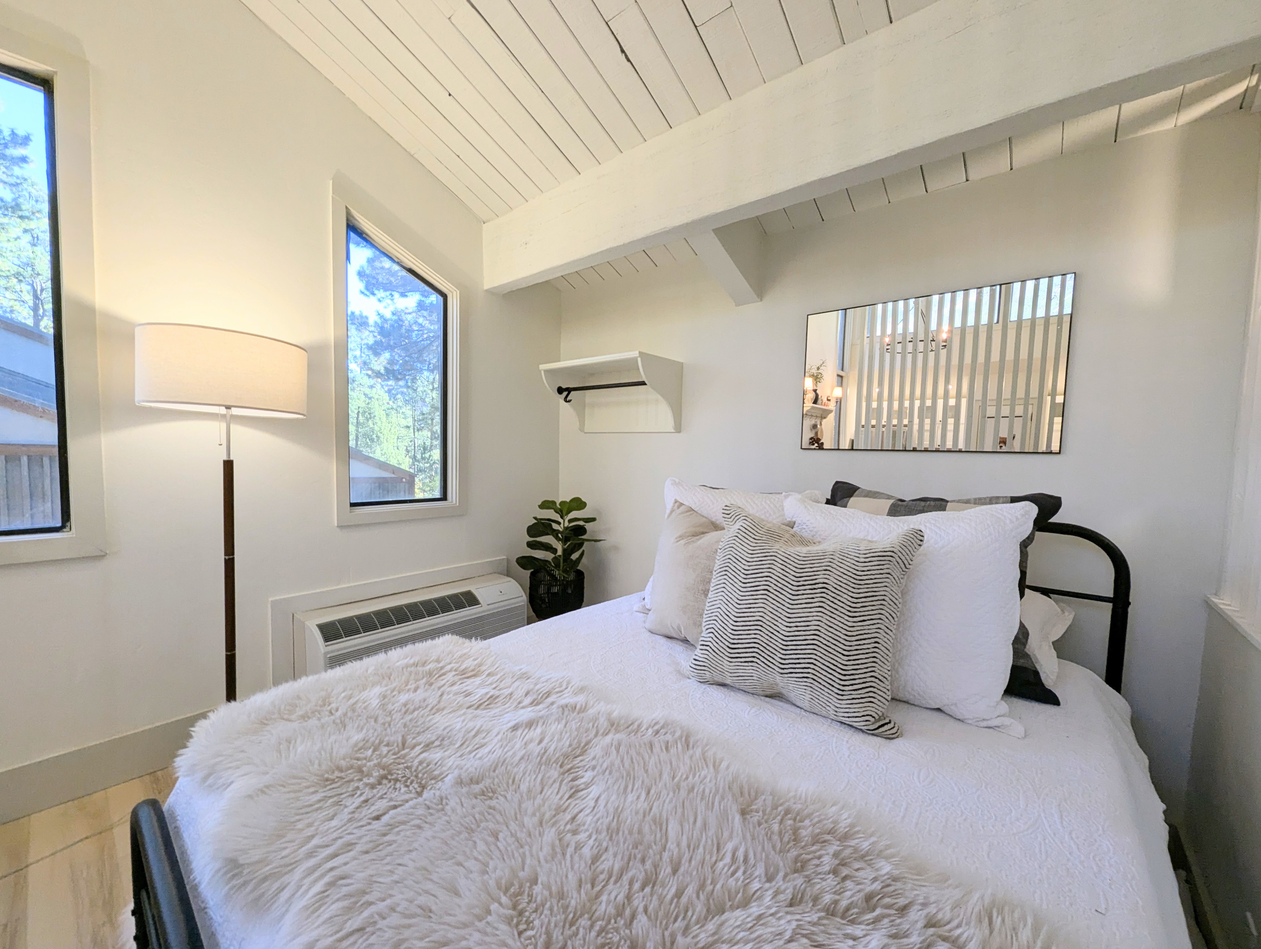 Tamarron Treetop (#817) | 10 min to Ski | Deck | Golf | AC/Pool/HotTub | Photo 3