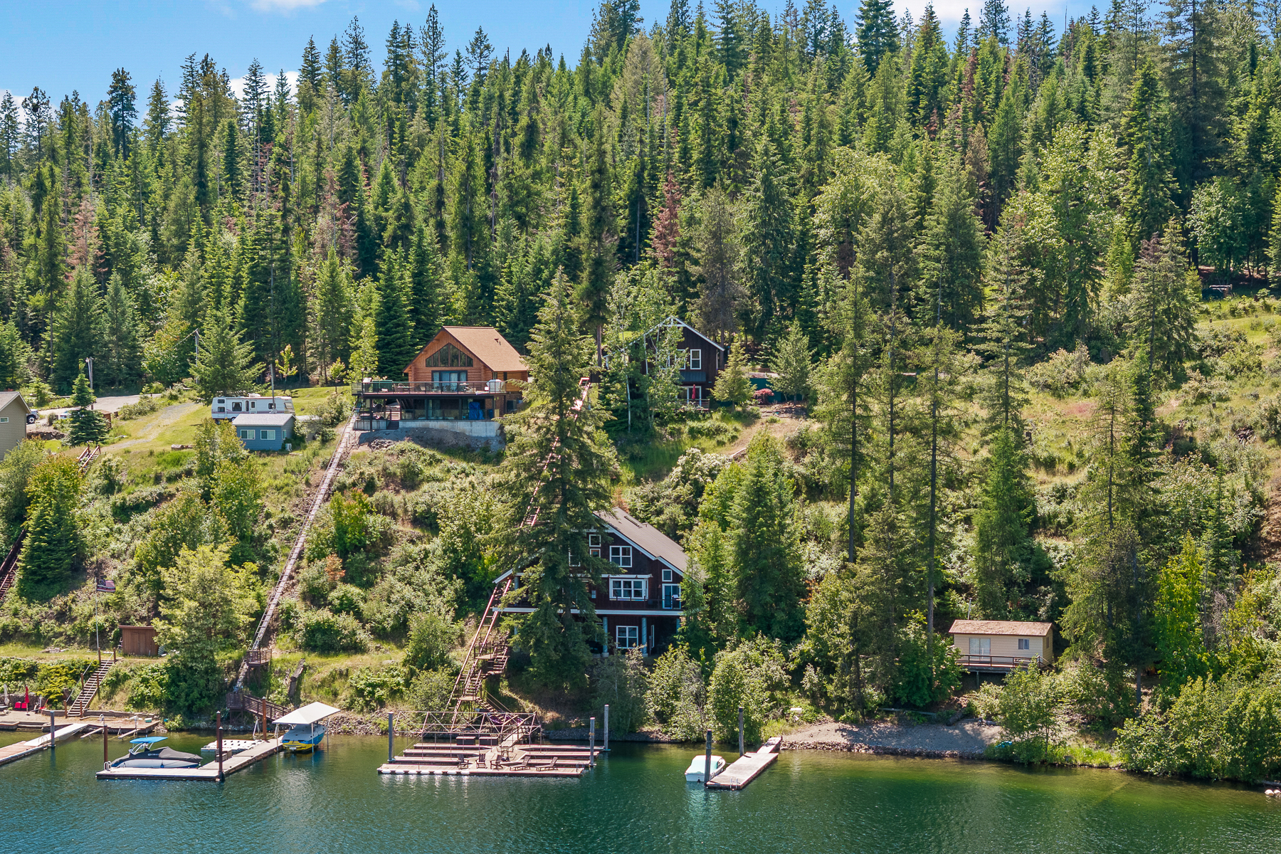 View of Echo Bay Lodge. 