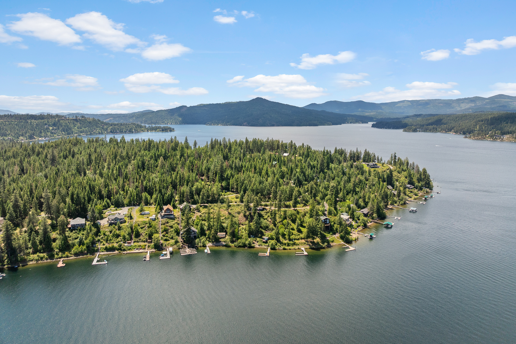 Echo Bay Lodge is surrounded by gorgeous mountain and water views. 
