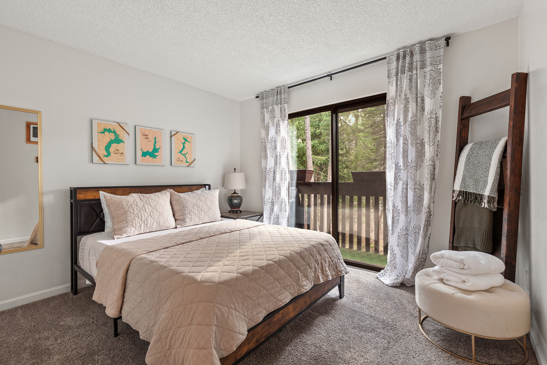 New Listing! Resort Lake Condo | Prime Location | Fire Pit | Photo 12