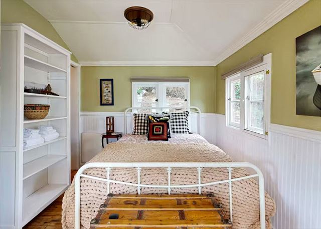 New Listing! Dog-Friendly Lake Cabin with Stunning Views, Deck, Grill 4