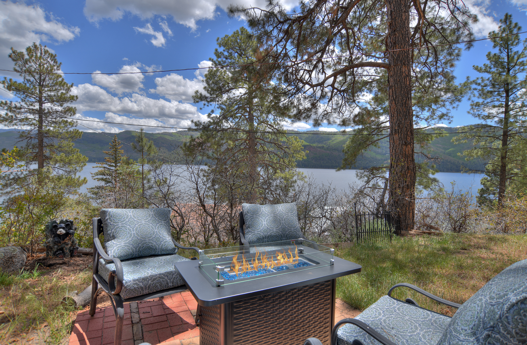 Gather around the fire pit and enjoy the views. 