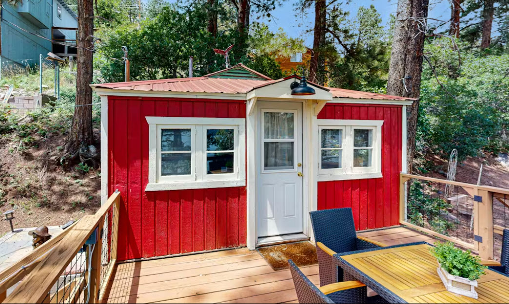 Step outside to take in the stunning lake and mountain views from the deck. 