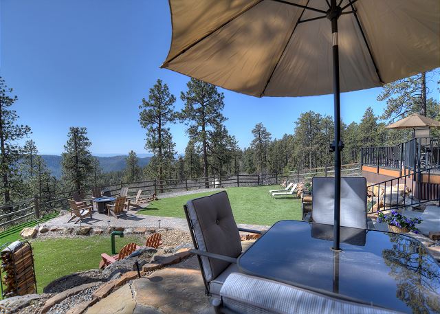 Mountain Home on 8 Acres - Amazing Views / Outdoor Spaces - 19 Min to DGO 4