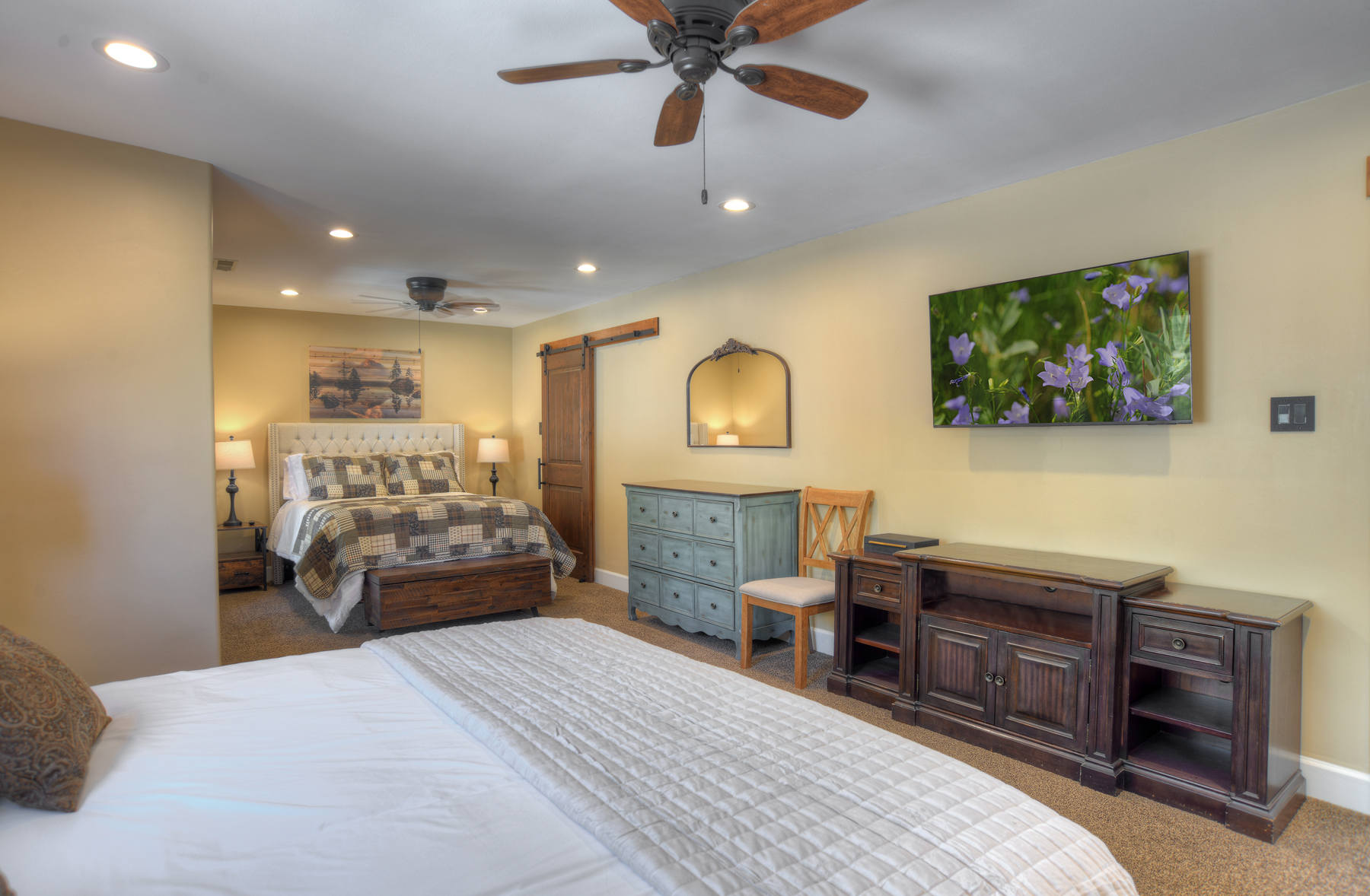 2nd Master Bedroom - King, Queen, TV, Deck (with views) and attached bathroom