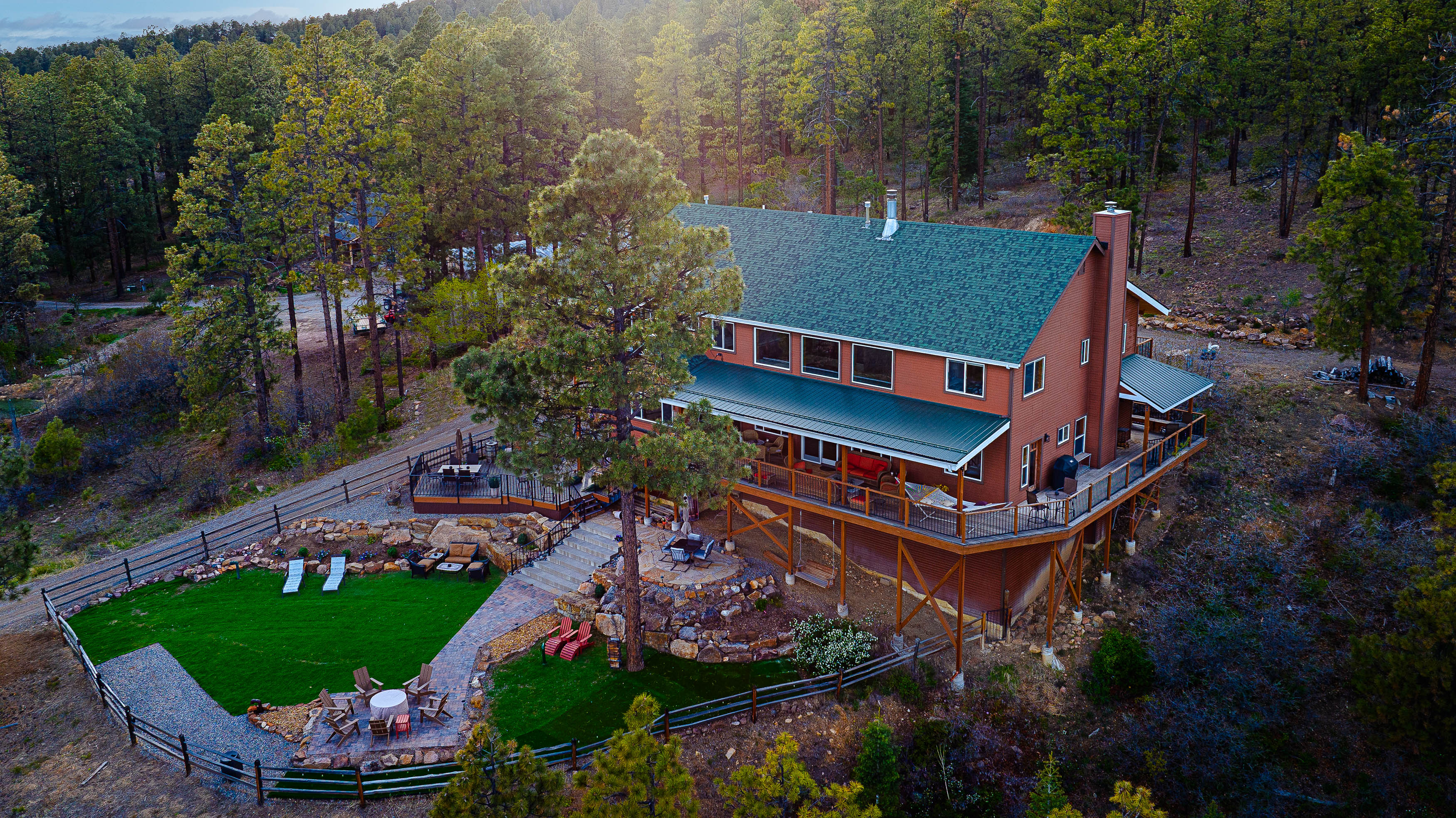 Mountain Home on 8 Acres - Amazing Views / Outdoor Spaces - 19 Min to DGO | Photo 43
