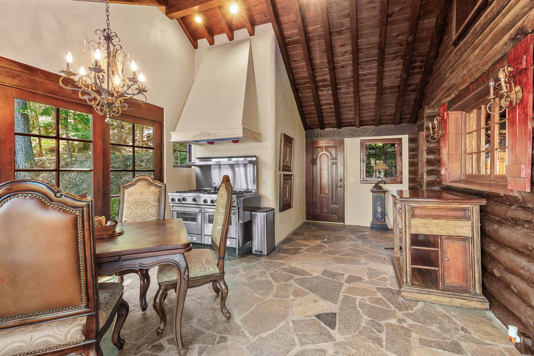 Breakfast Nook and Cottage Kitchen