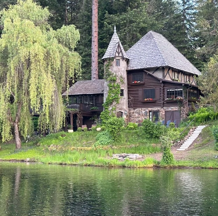 New Listing! Lakefront | Private Beach and Dock | 3 Master Suites | Hot Tub | Photo 1