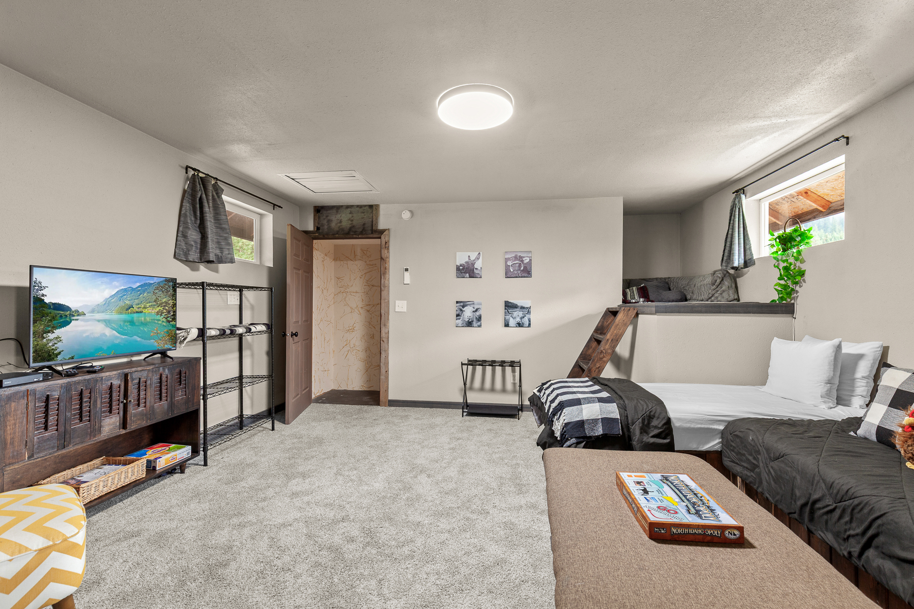 New Listing! Large Barn Home | Rustic-Chic Retreat | Hot Tub | Sauna | Photo 27