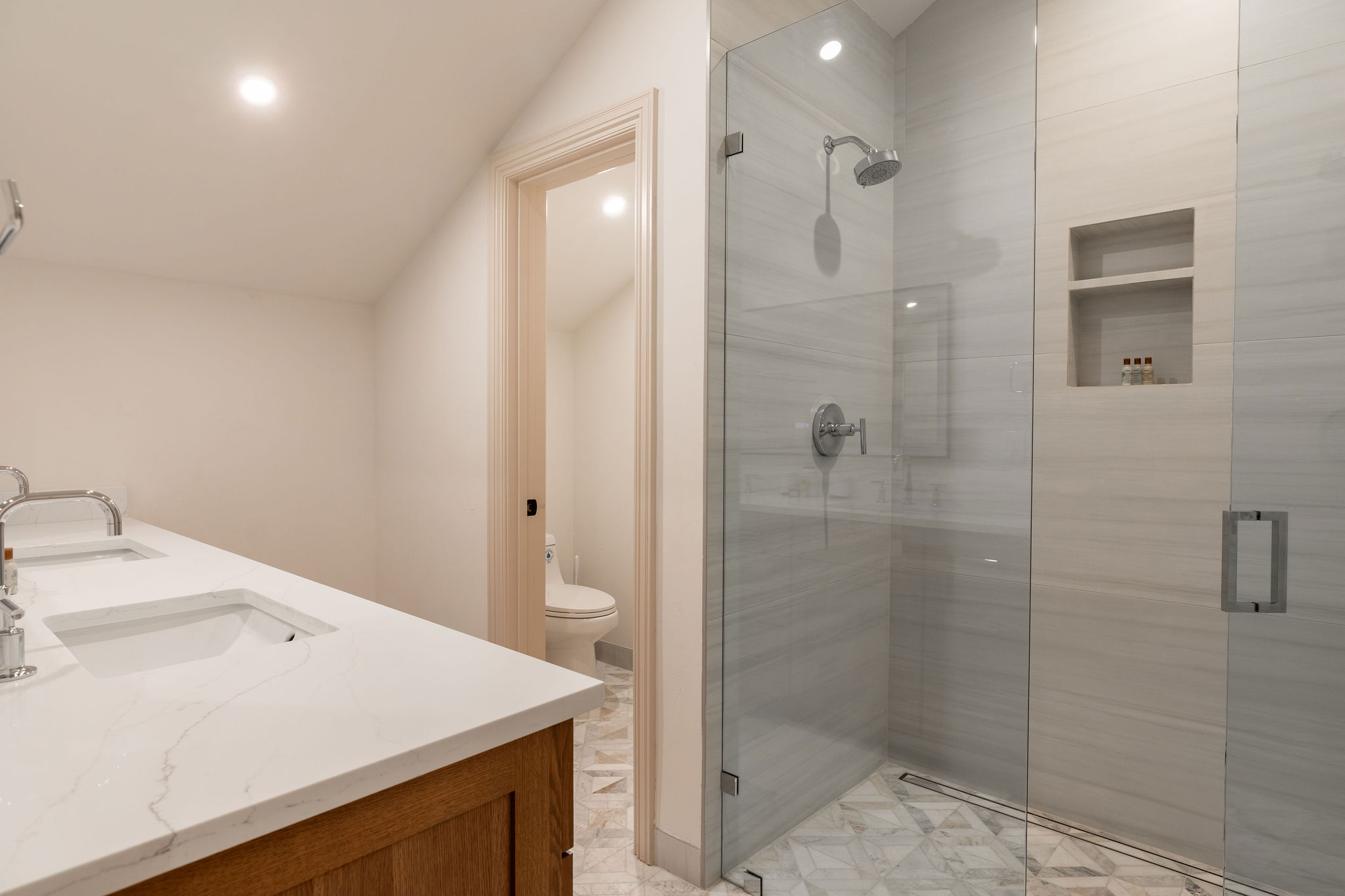 New Listing! Arrowhead | 3 Master Suites | Shuttle | Pool & Hot Tub Access | Photo 23