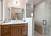 King bedroom ensuite.