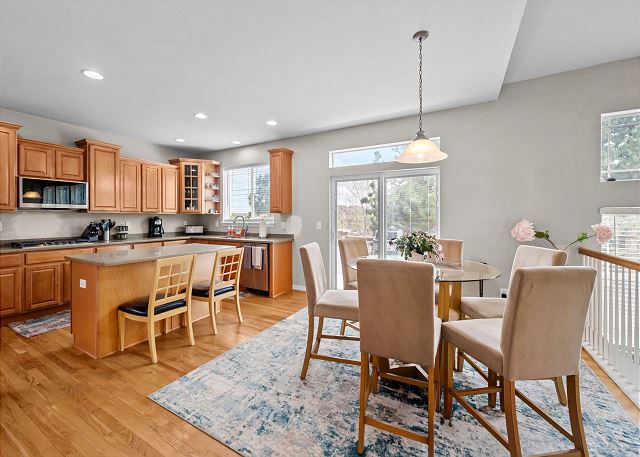 New Listing! Beacon Point | Aurora Reservoir | Outdoor Living at its Best 10