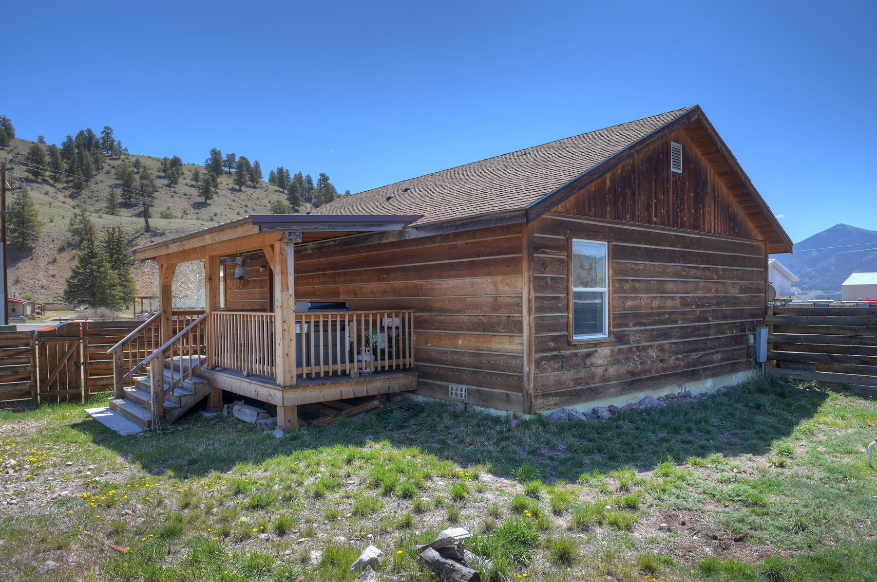 New Listing! Quaint Affordable Cabin | Walkable to Downtown Creede | Photo 7