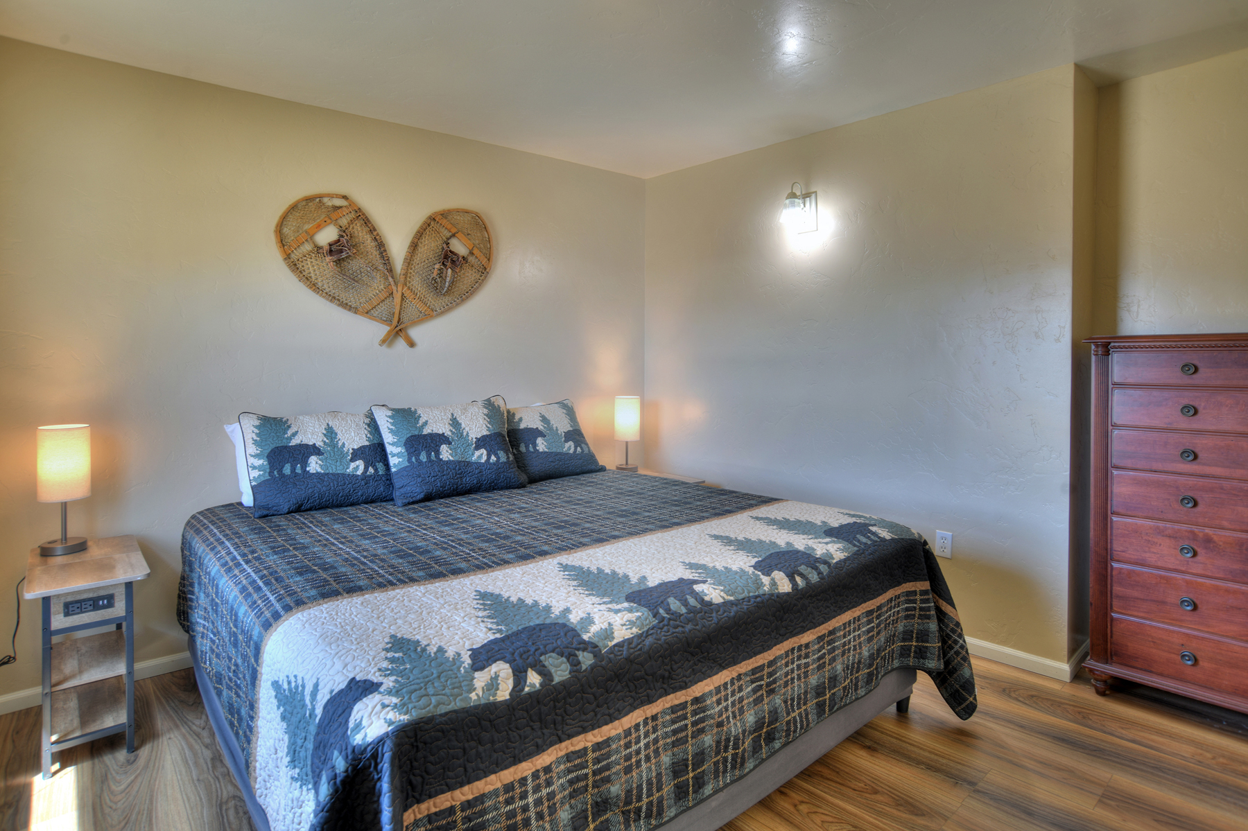 Main level queen bedroom.