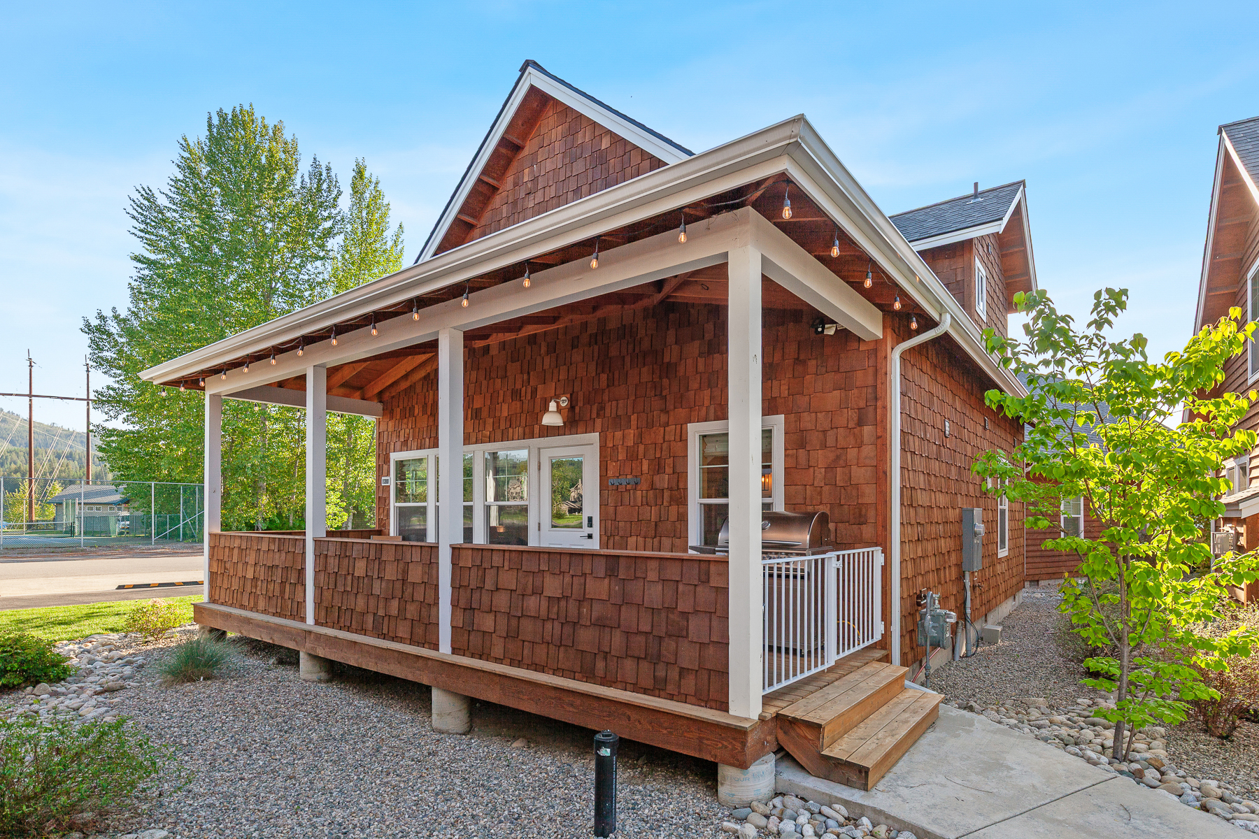 New Listing! Craftsman Bungalow | 2 Min Walk to Dover Bay Marina | Photo 19