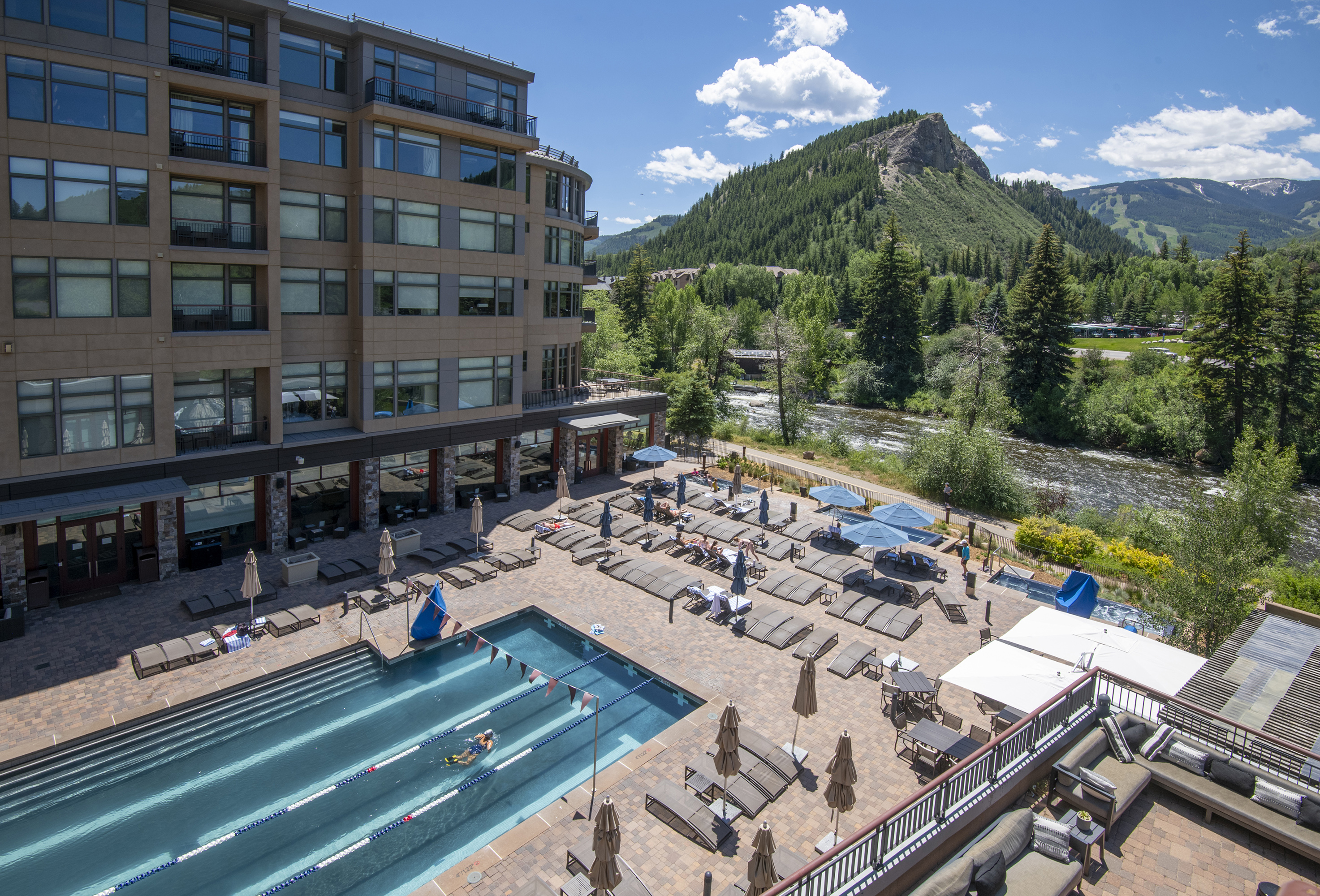 Community pool and hot tub access included—great for families and summer fun.