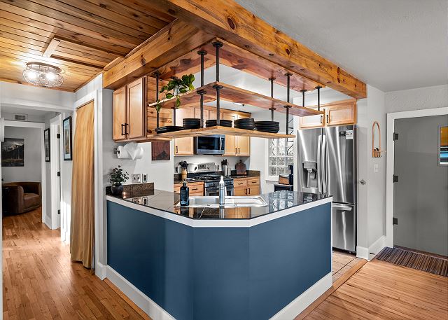 New Listing! Longs Peak Views | Near RMNP and Downtown Estes 3
