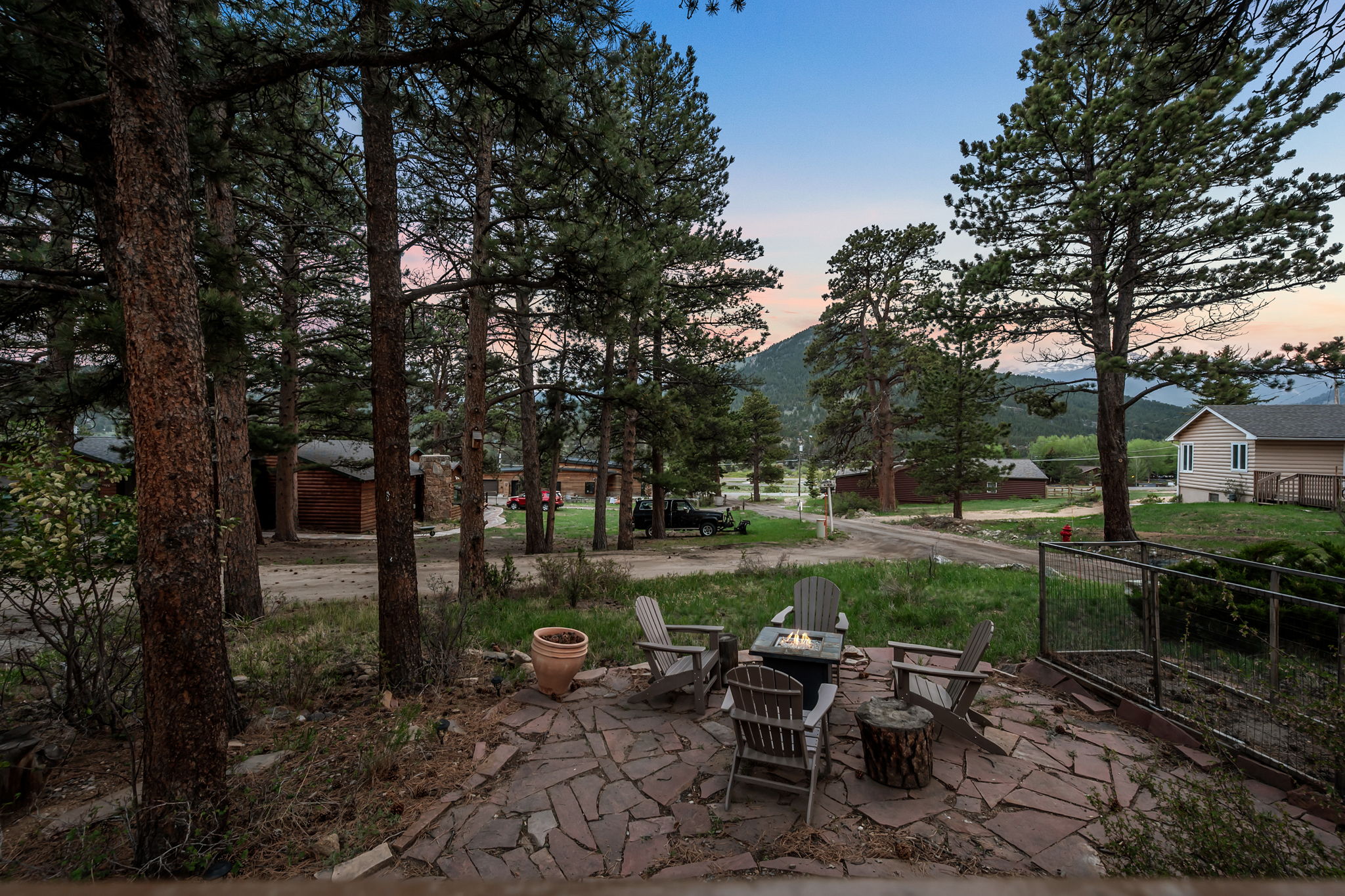 Gather around the propane fire pit, enjoy view of Longs Peak, and let the mountain air do the rest.