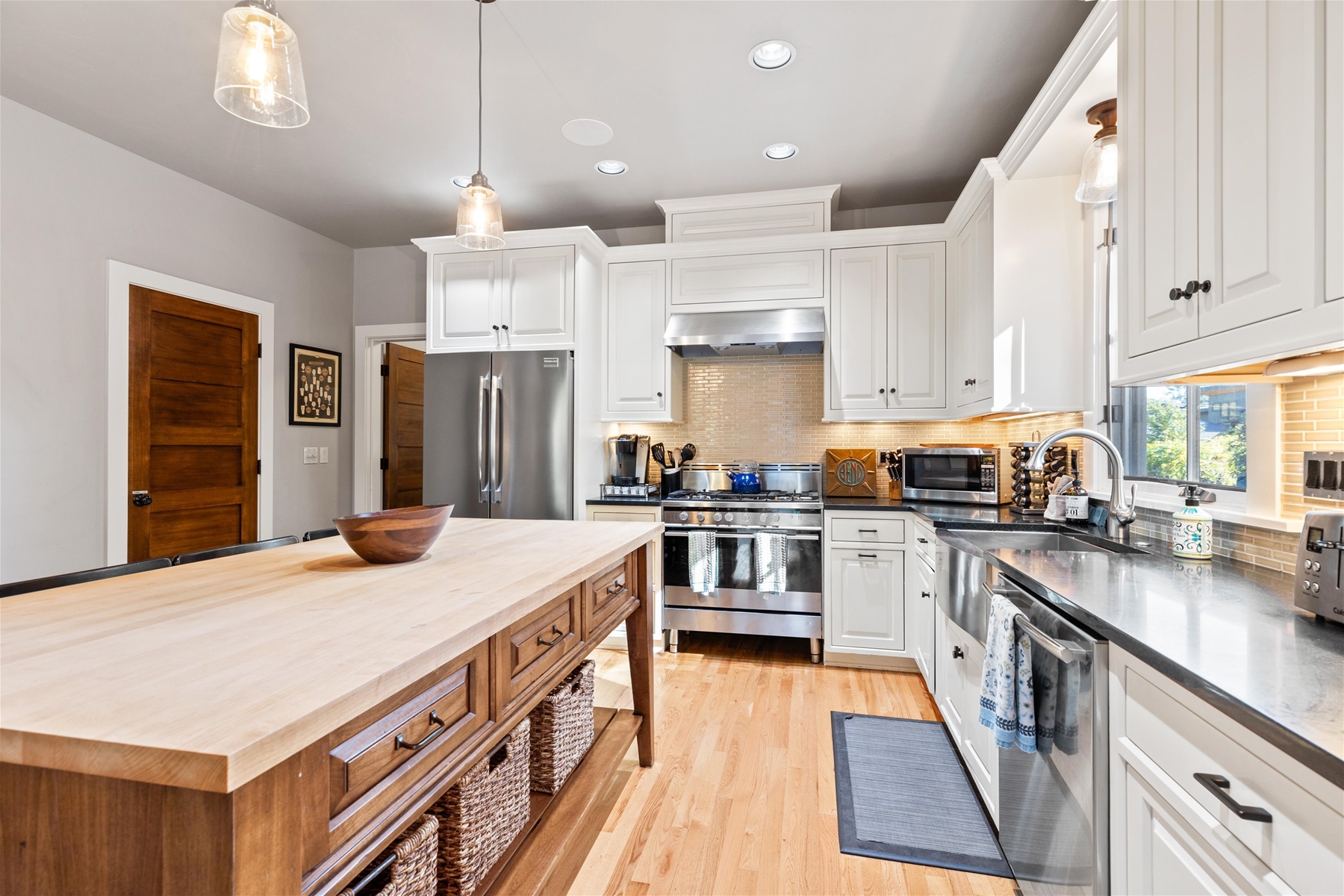 New! Luxury Bend Retreat Steps From Downtown & River | Photo 23