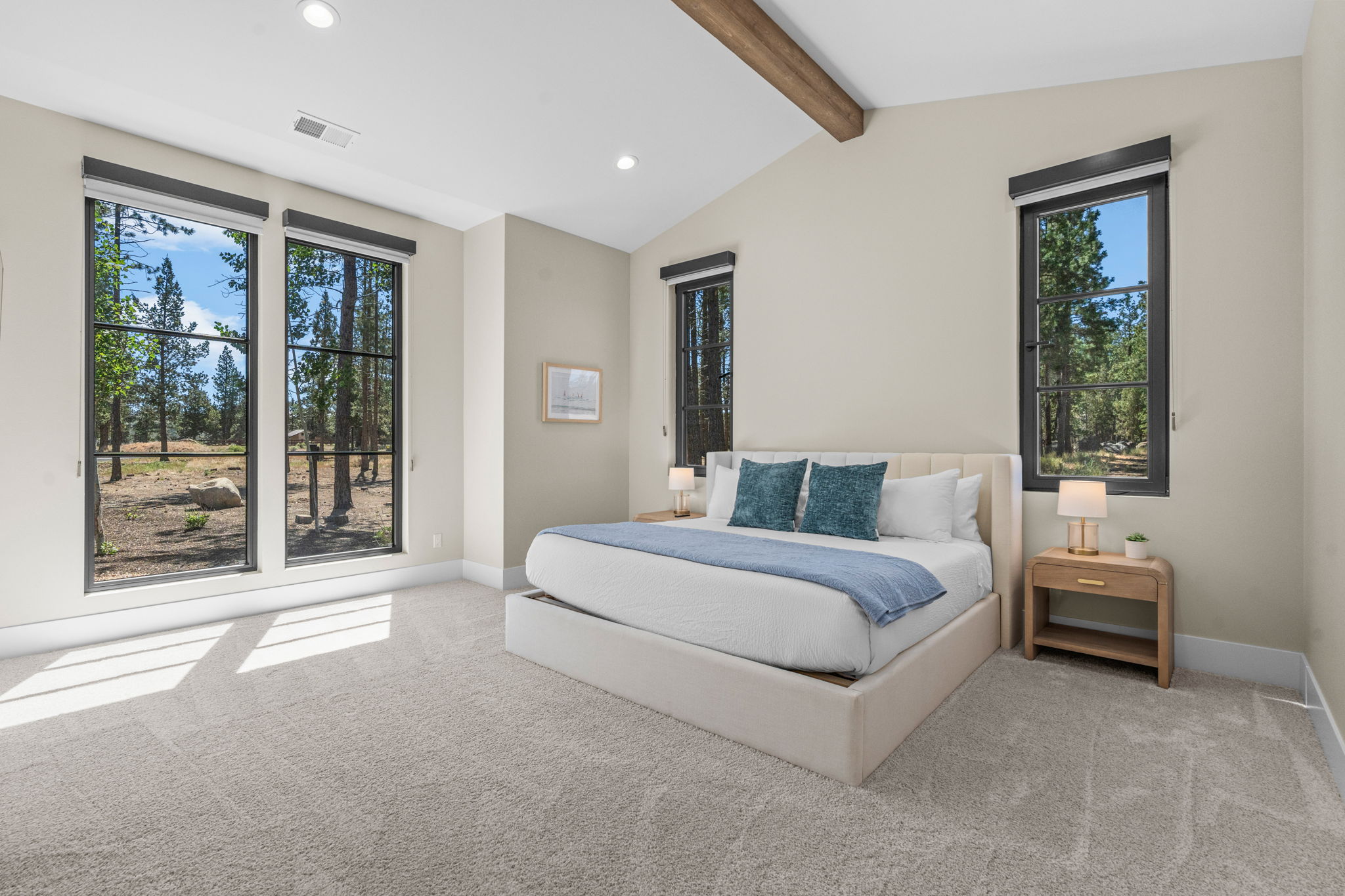 King bed with ensuite bathroom. 