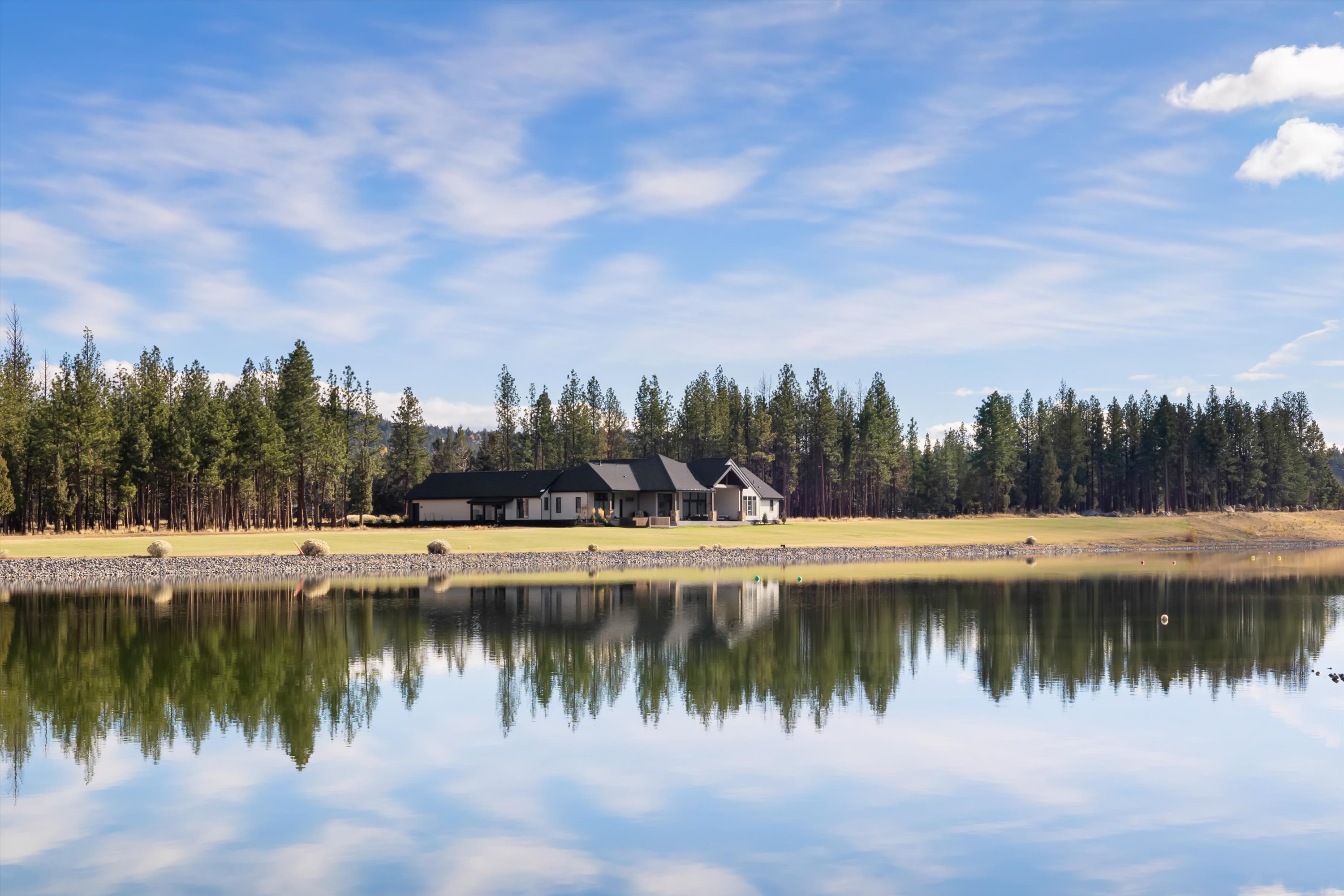 New! Palla Lane on Tanager Lake | Hot Tub| Lake Views | Photo 21