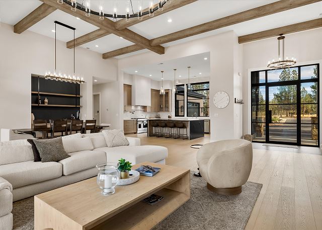 New! Palla Lane on Tanager Lake | Hot Tub| Lake Views 9