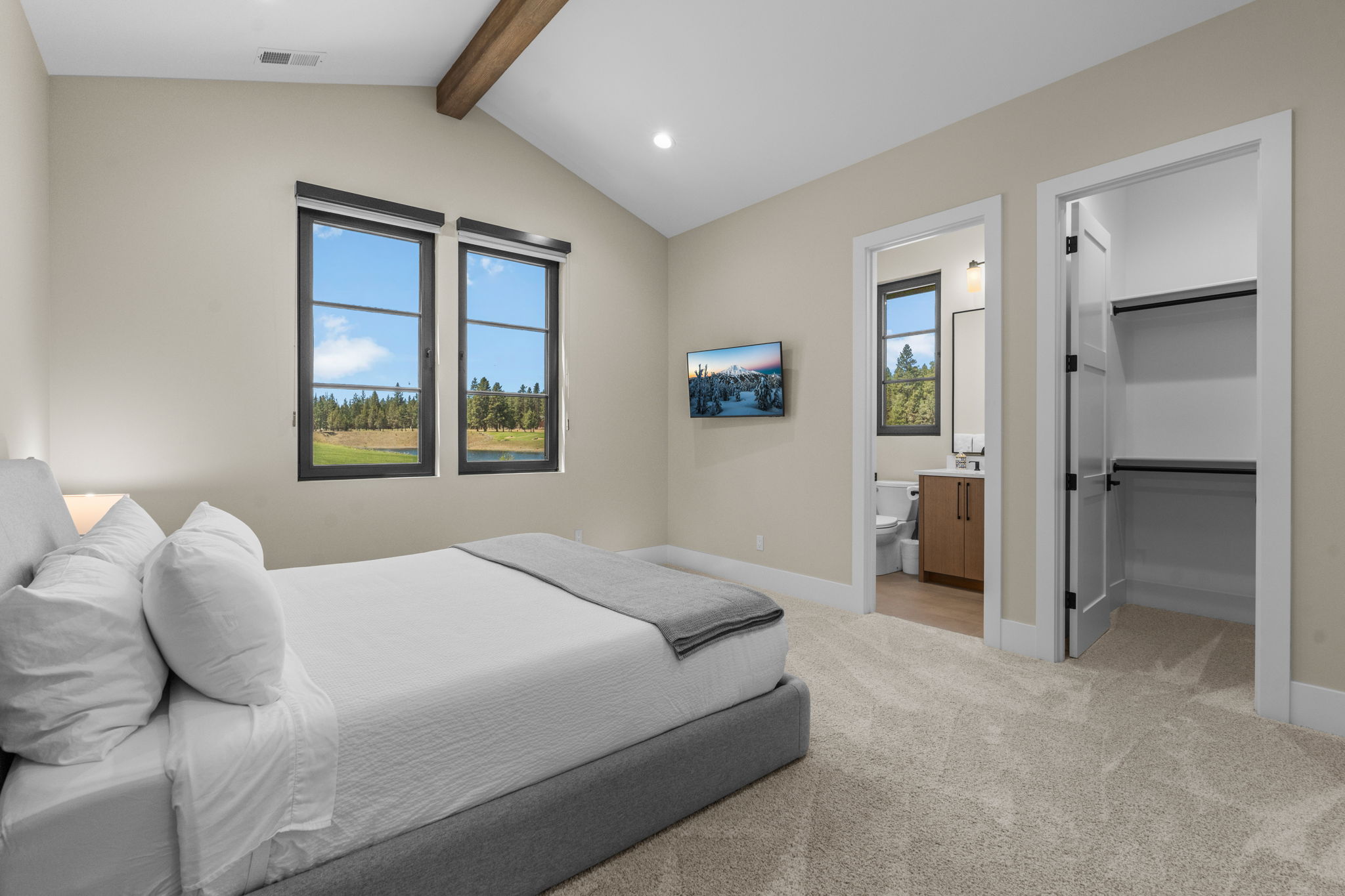 King bed with ensuite bathroom. 