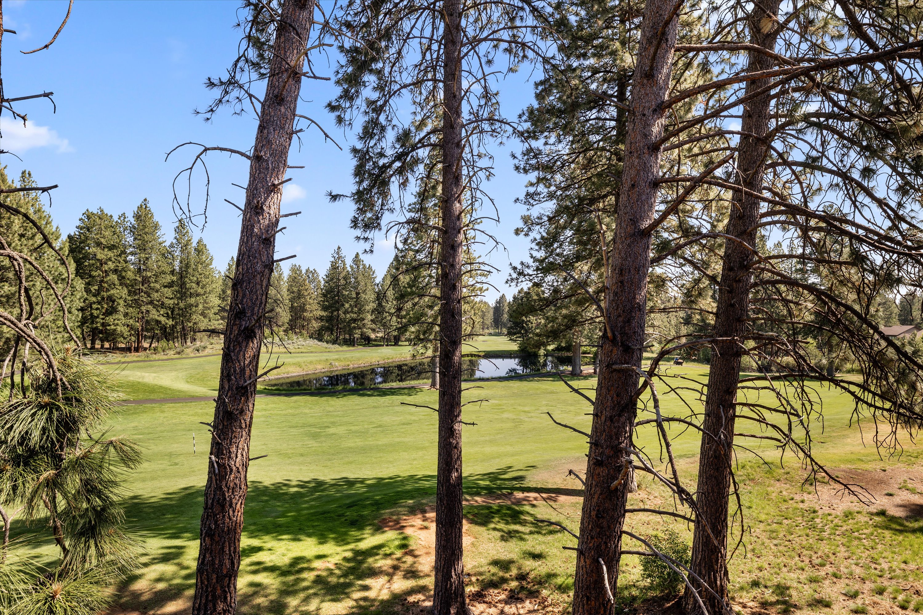 New! Luxury Bend Escape | Hot Tub | Lake Views | Photo 46