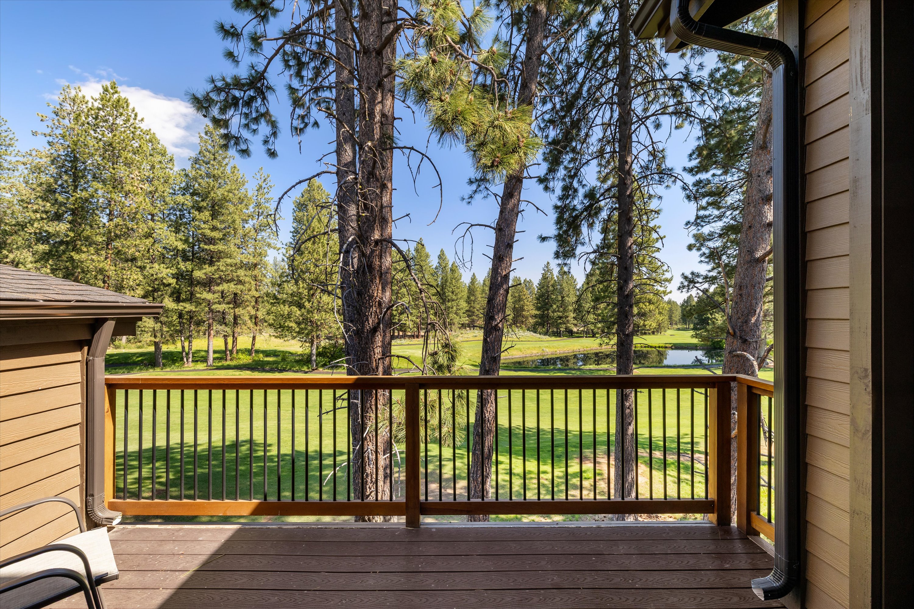 New! Luxury Bend Escape | Hot Tub | Lake Views | Photo 39