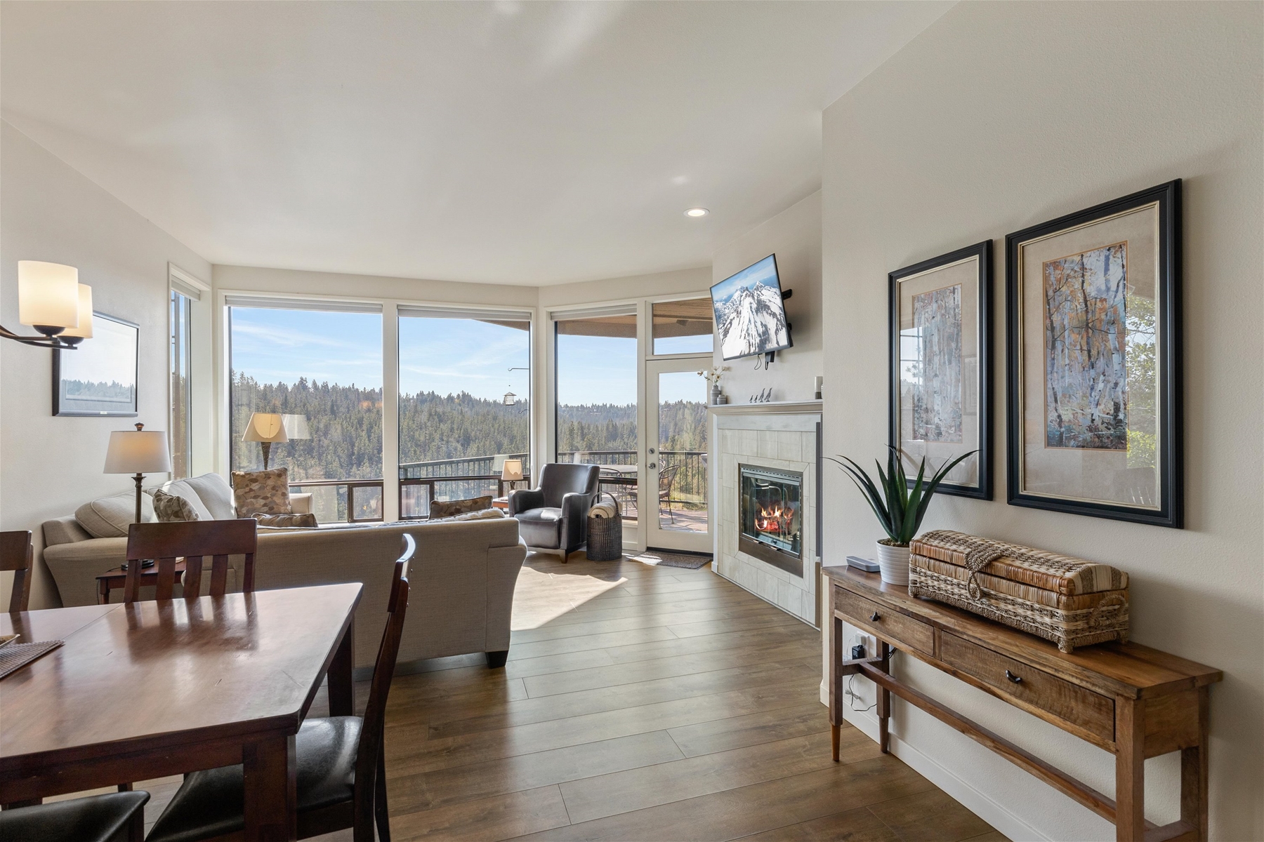 New! Deschutes River Escape with Hot Tub & Views | Photo 21
