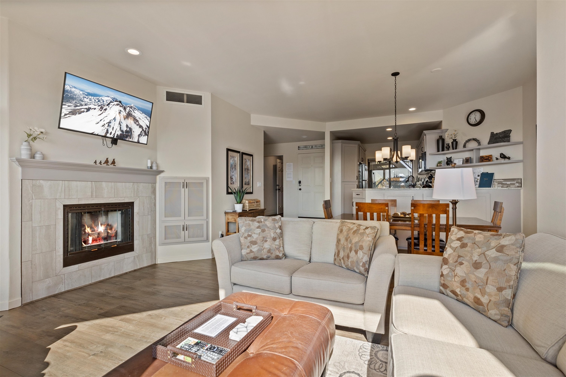 New! Deschutes River Escape with Hot Tub & Views | Photo 7