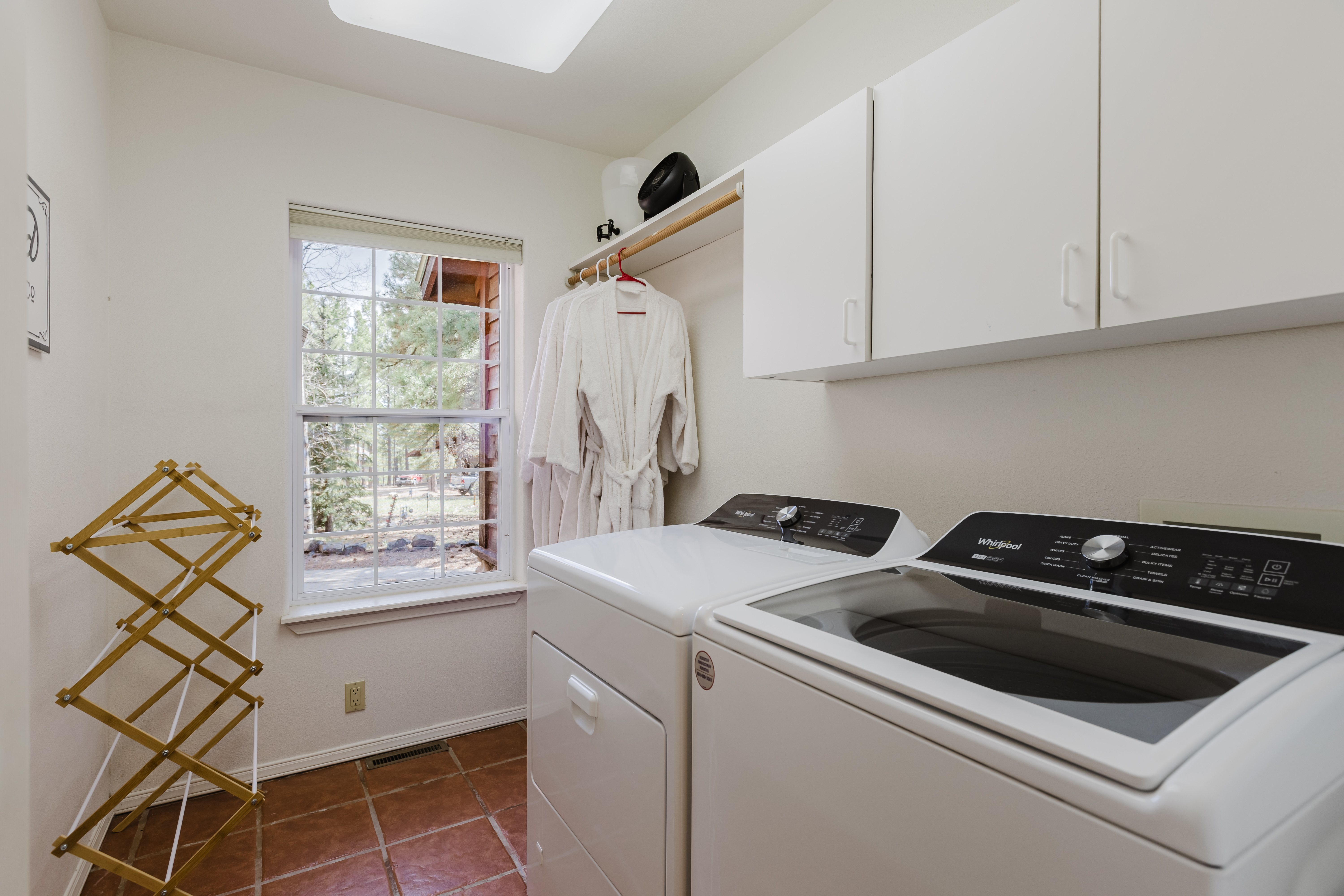 New Listing! Lakeview Cabin | Sleeps 12 | Photo 52