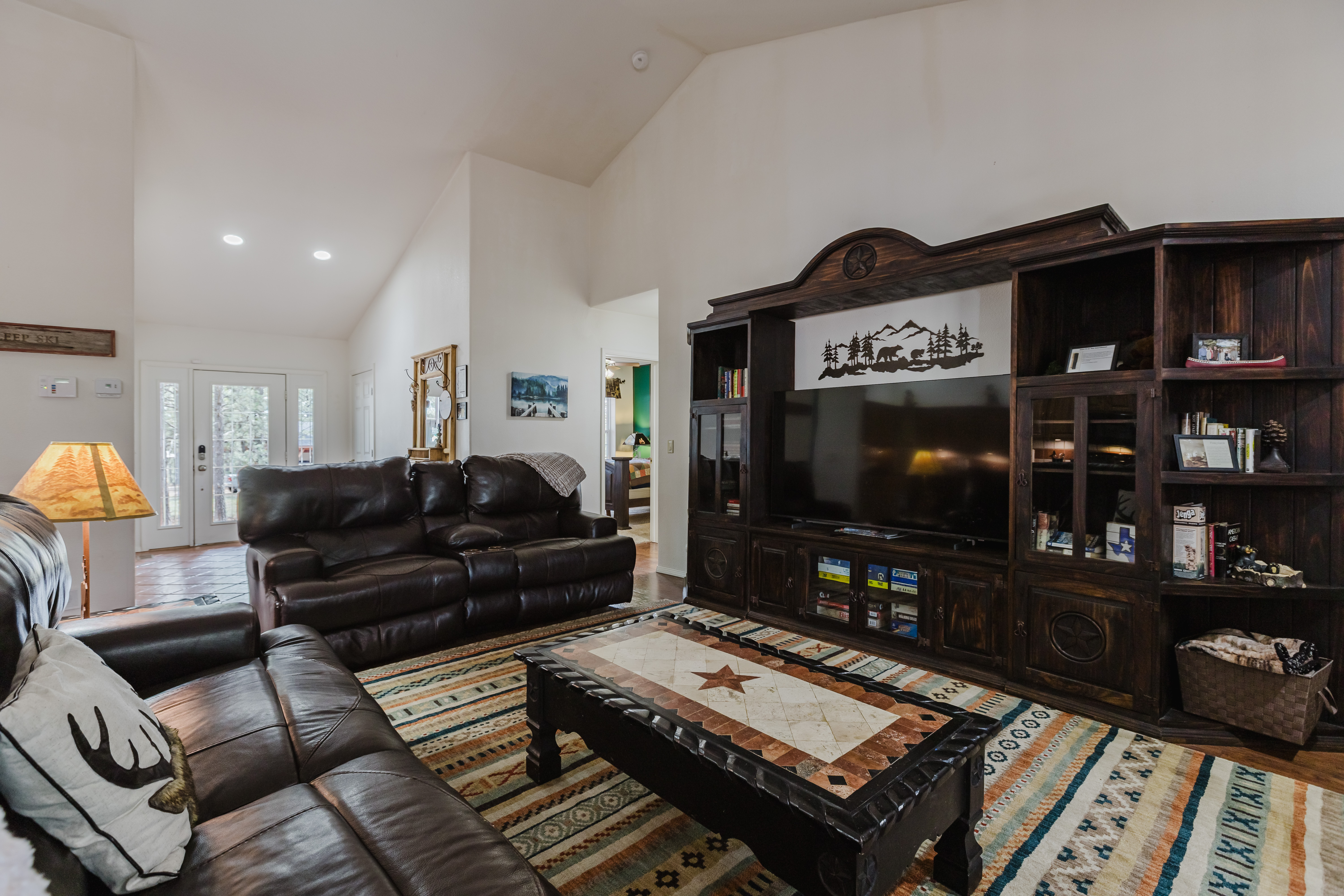 New Listing! Lakeview Cabin | Sleeps 12 | Photo 5