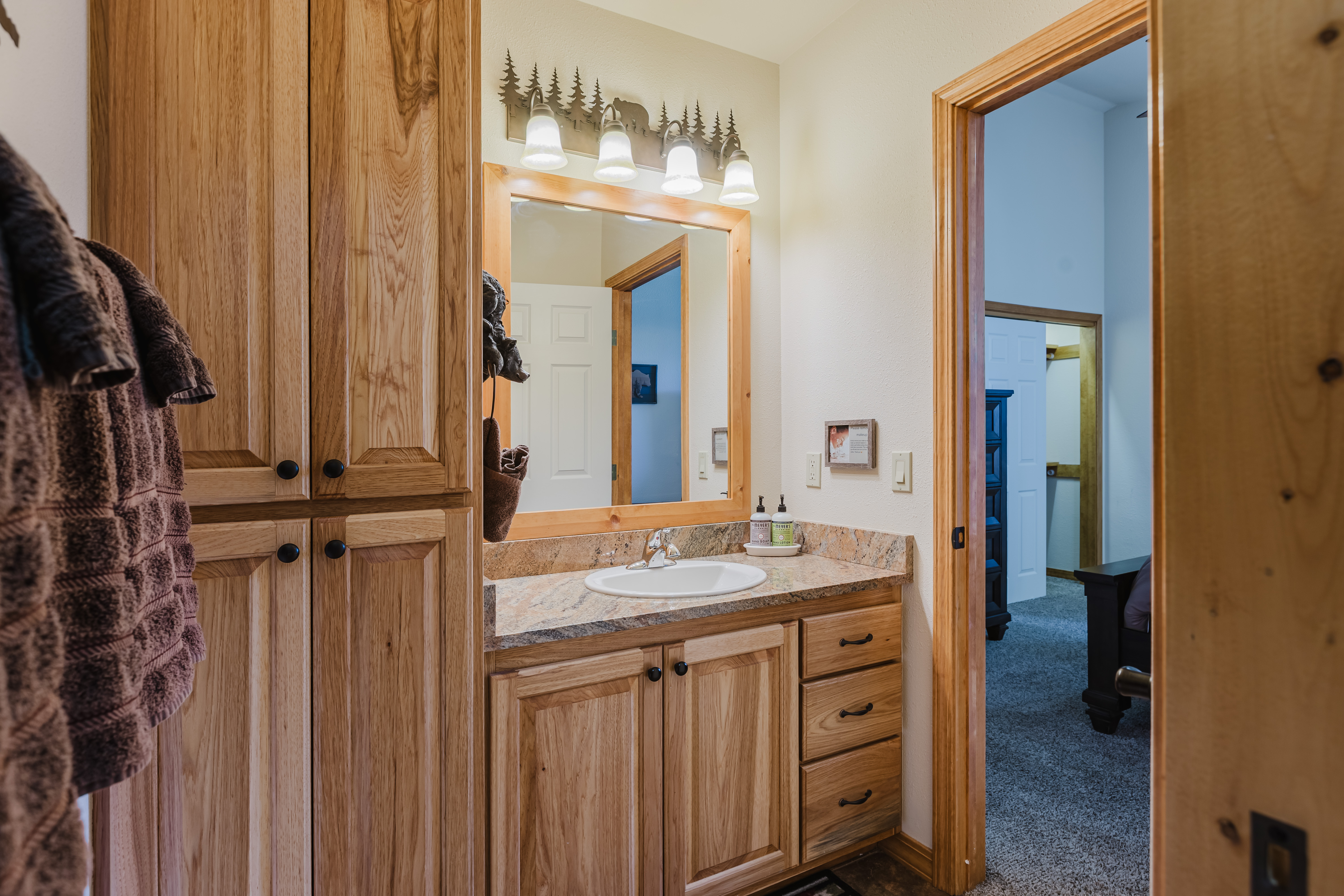 New Listing! Lakeview Cabin | Sleeps 12 | Photo 38