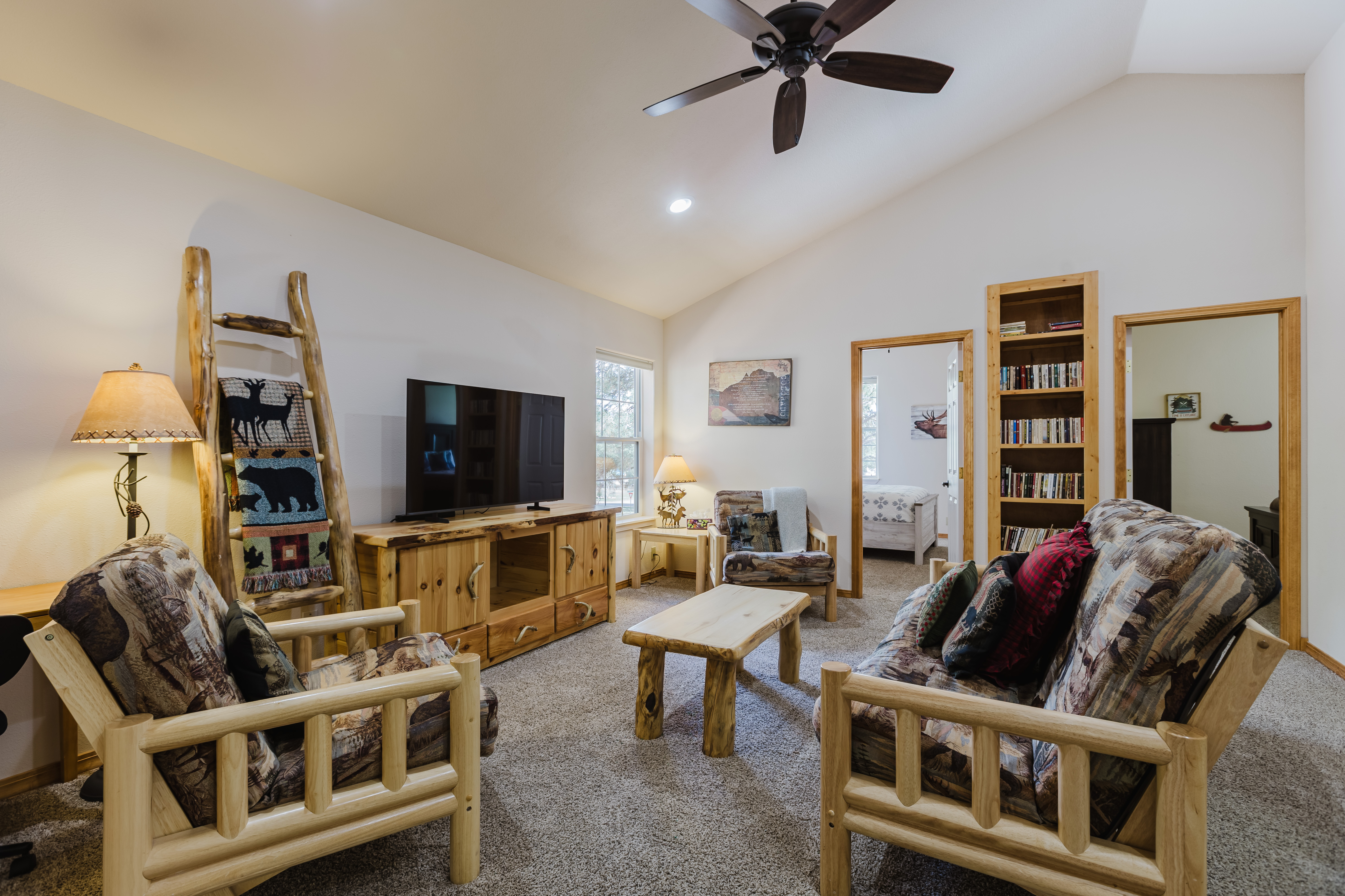 New Listing! Lakeview Cabin | Sleeps 12 | Photo 4