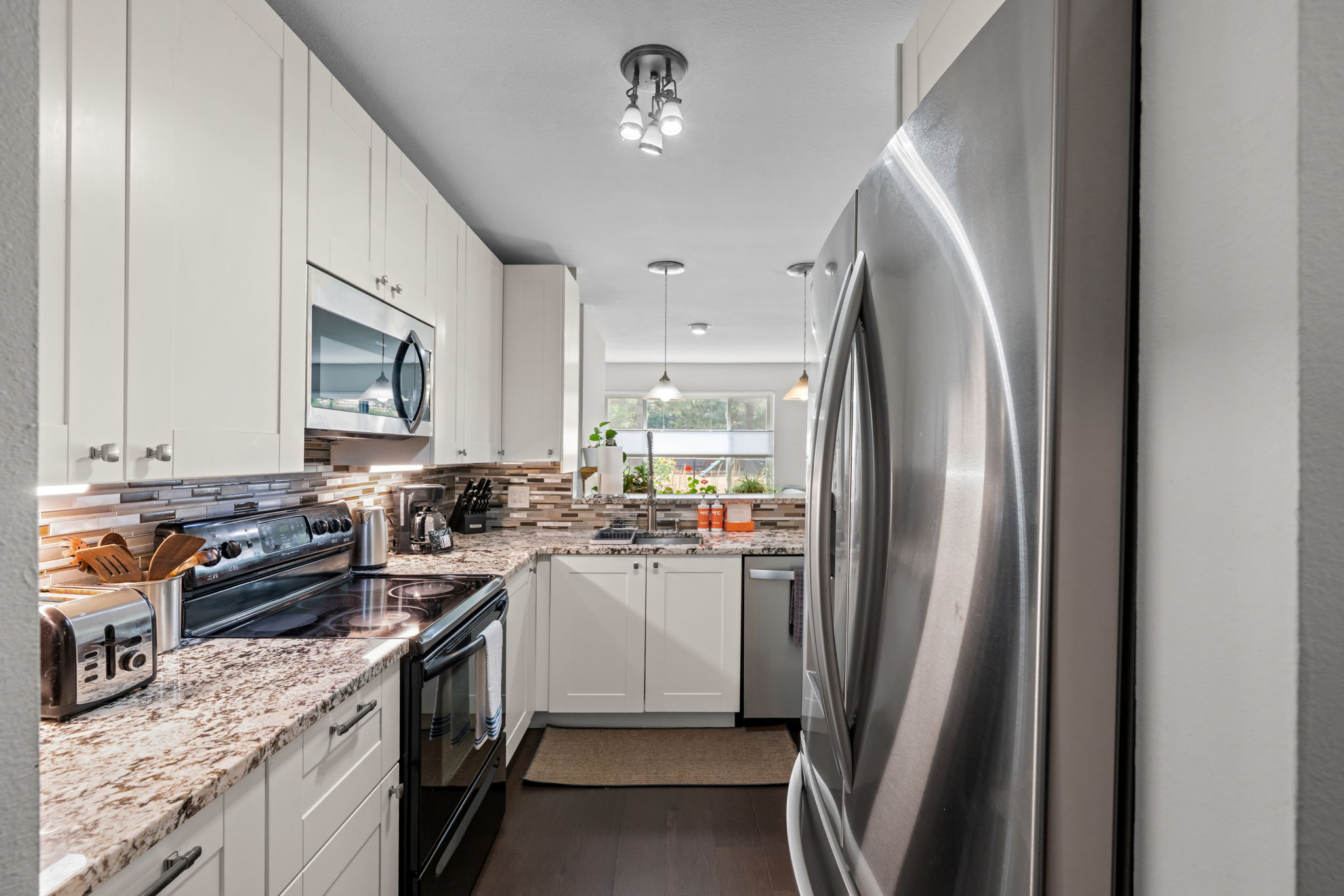 Everything you need to feel at home, right here in the heart of the kitchen
