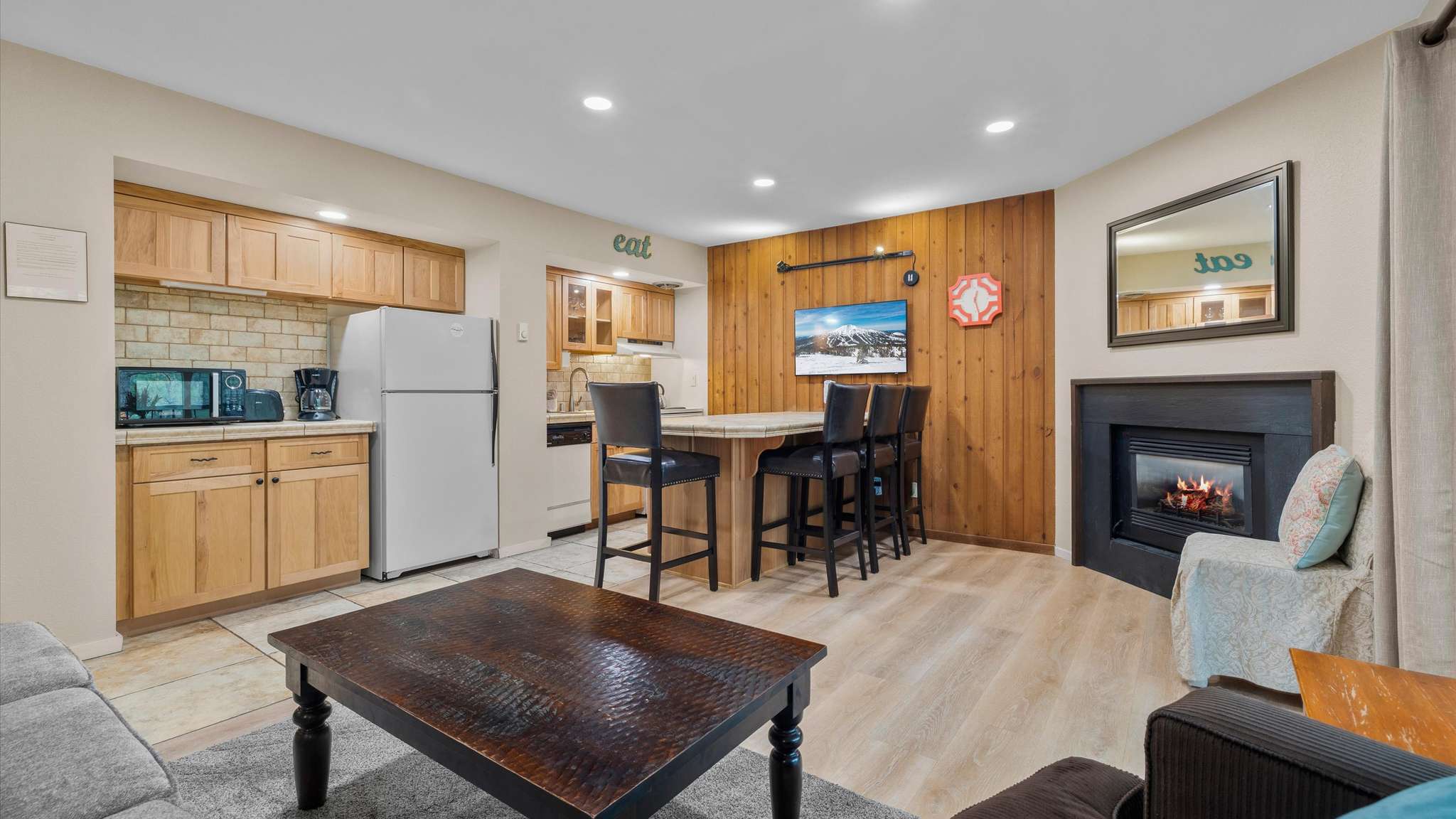 New! Remodeled Condo | Pool - Hot Tub | Steps to River Trail | Photo 10